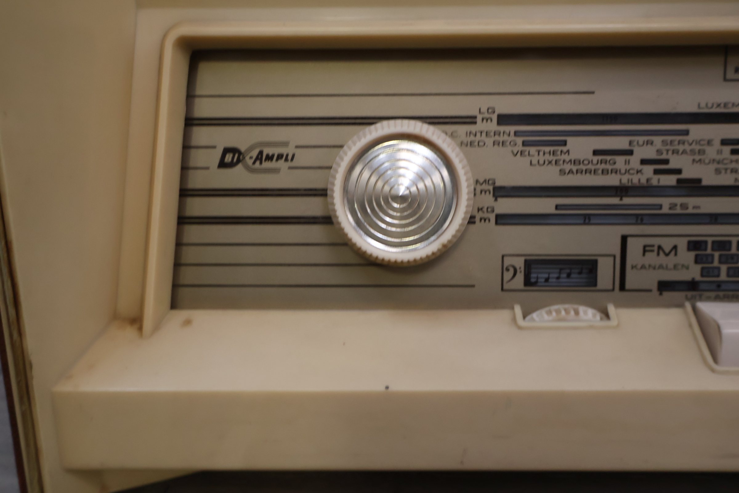 Philips vintage radio - Jaren '60 – foto 8 – kavel bij GSD Auctions, Zoeterwoude