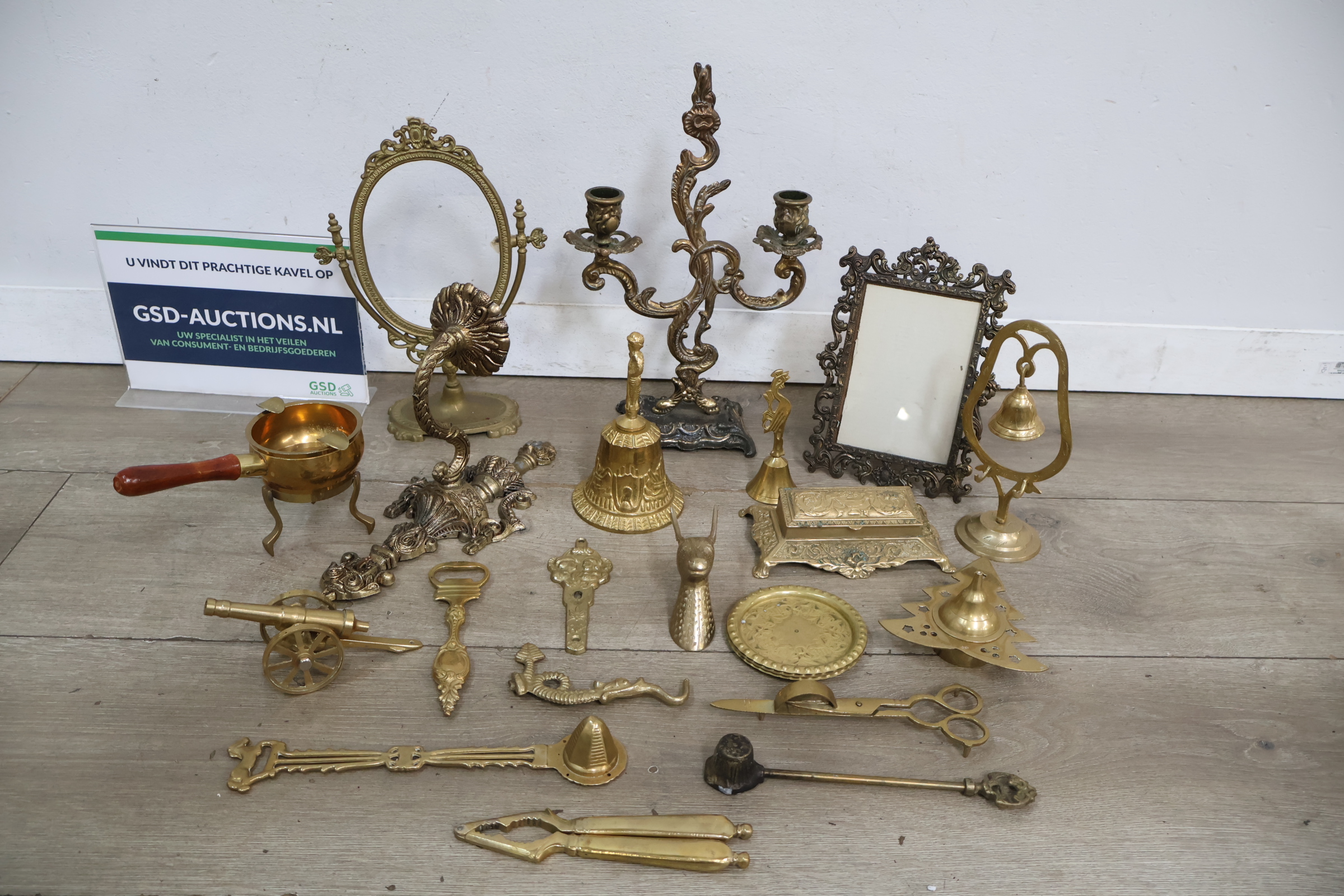 Set diverse messing decoratieve objecten – foto 2 – kavel bij GSD Auctions, Zoeterwoude