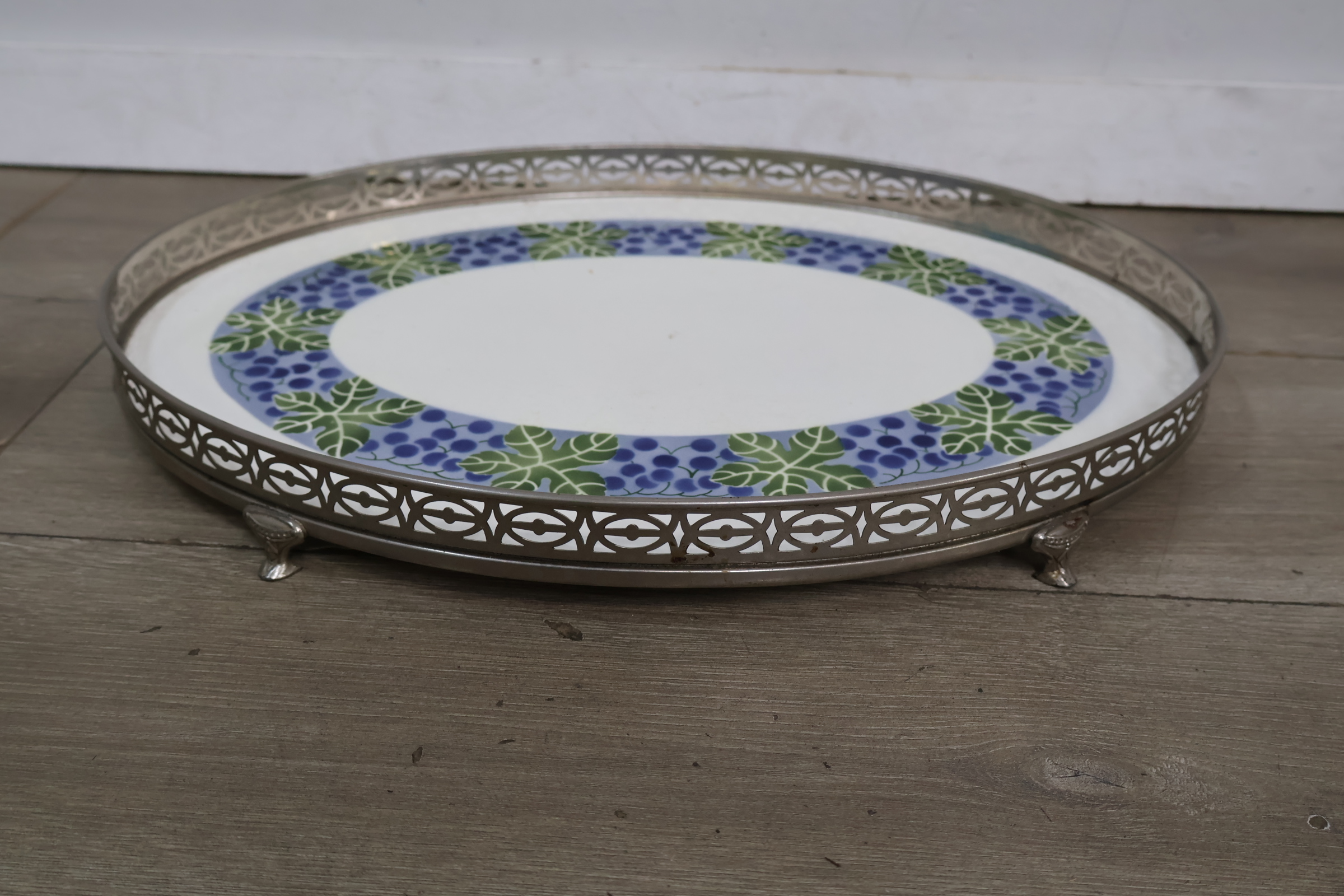 Art Deco Serveerschaal - Porselein – foto 4 – kavel bij GSD Auctions, Zoeterwoude