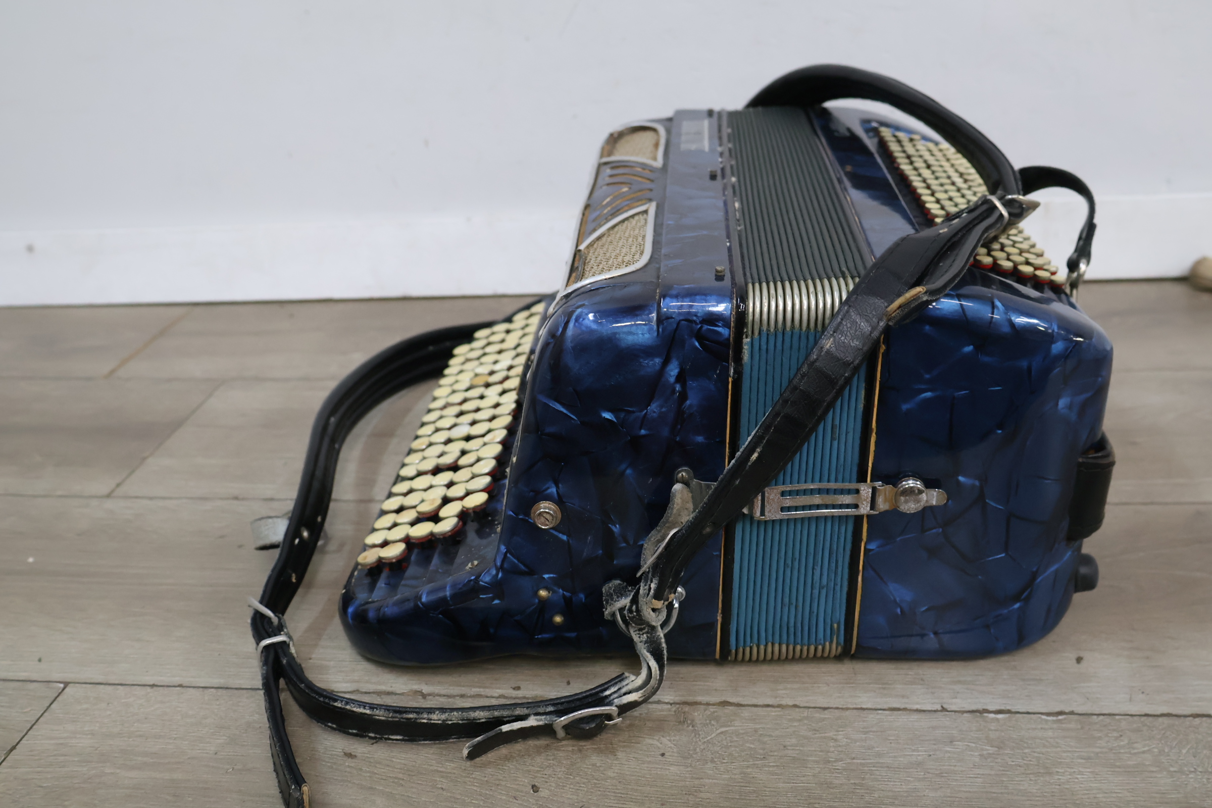 Accordeon - Ballone Burial Castelfidardo – foto 6 – kavel bij GSD Auctions, Zoeterwoude