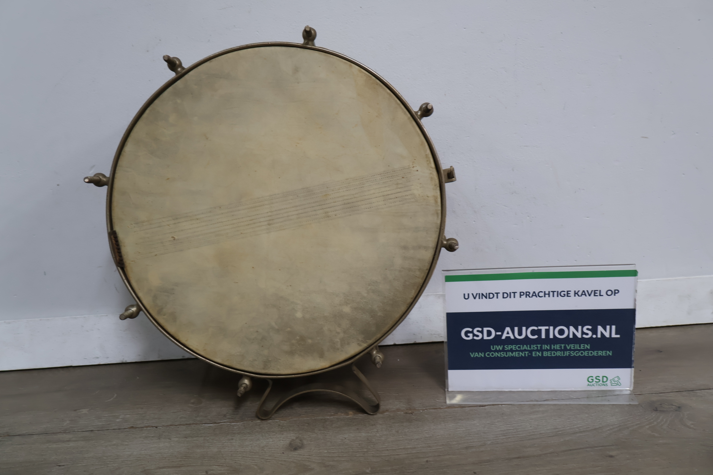 Oude metalen trommel – foto 2 – kavel bij GSD Auctions, Zoeterwoude