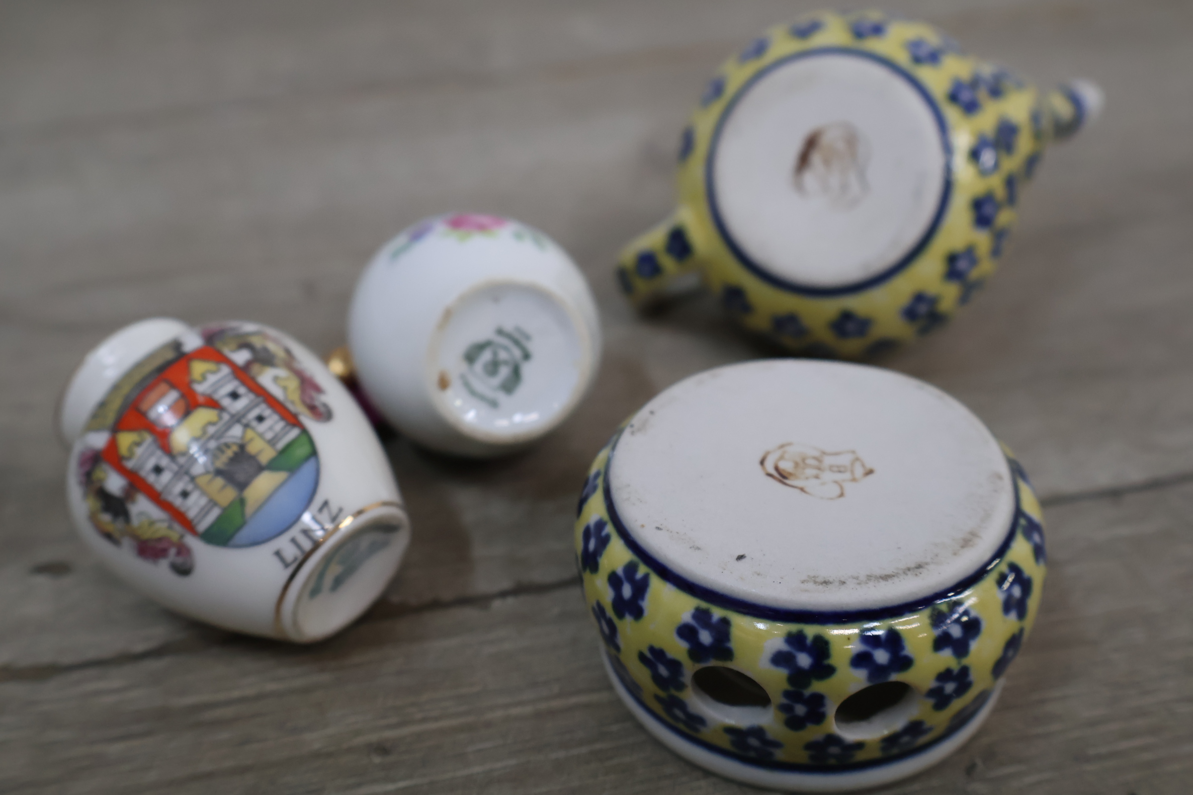 Miniatuur porselein – foto 10 – kavel bij GSD Auctions, Zoeterwoude
