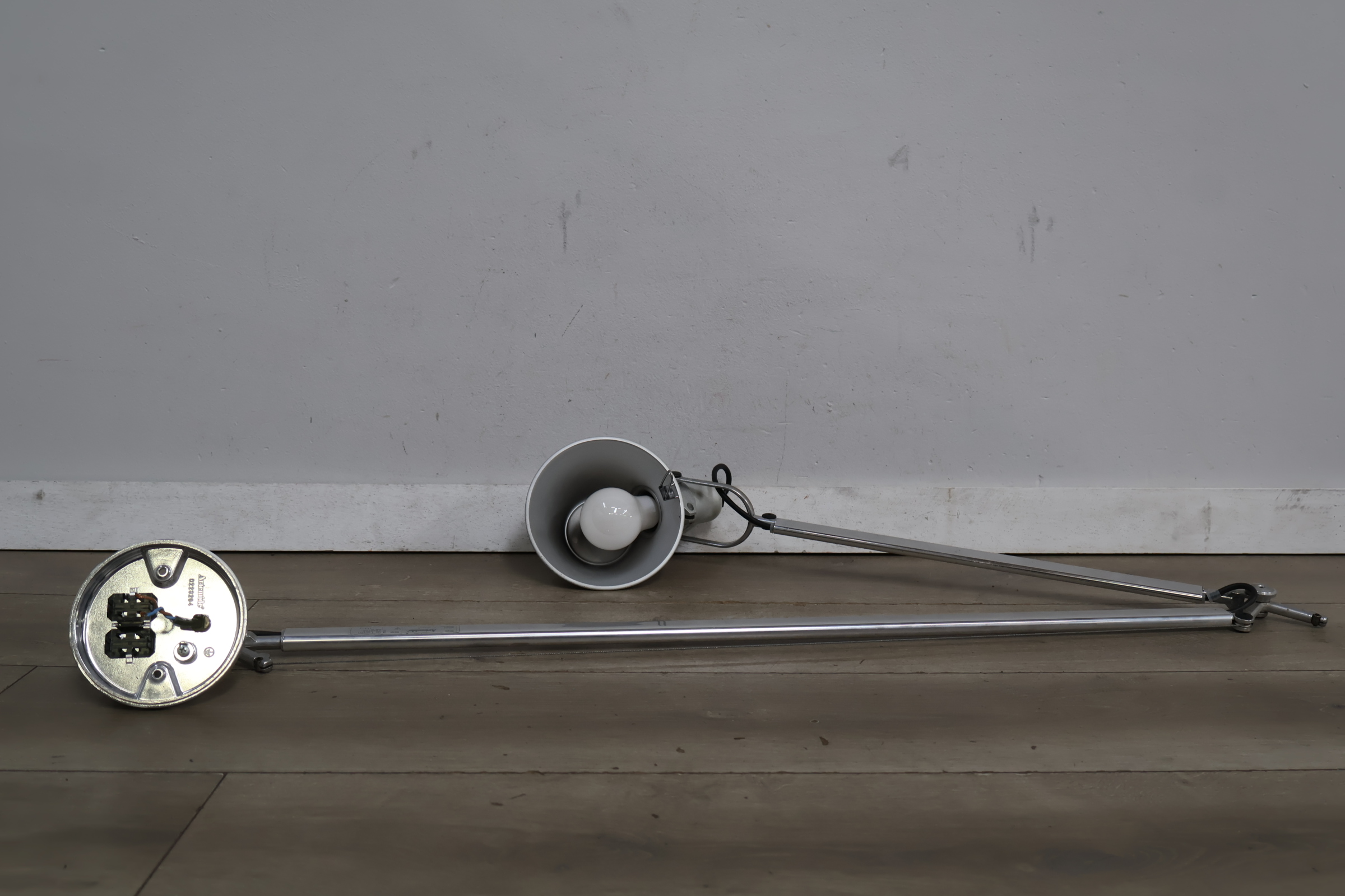 Artemide Tolomeo Lamp - M. de Lucchi, G. Fassina – foto 4 – kavel bij GSD Auctions, Zoeterwoude