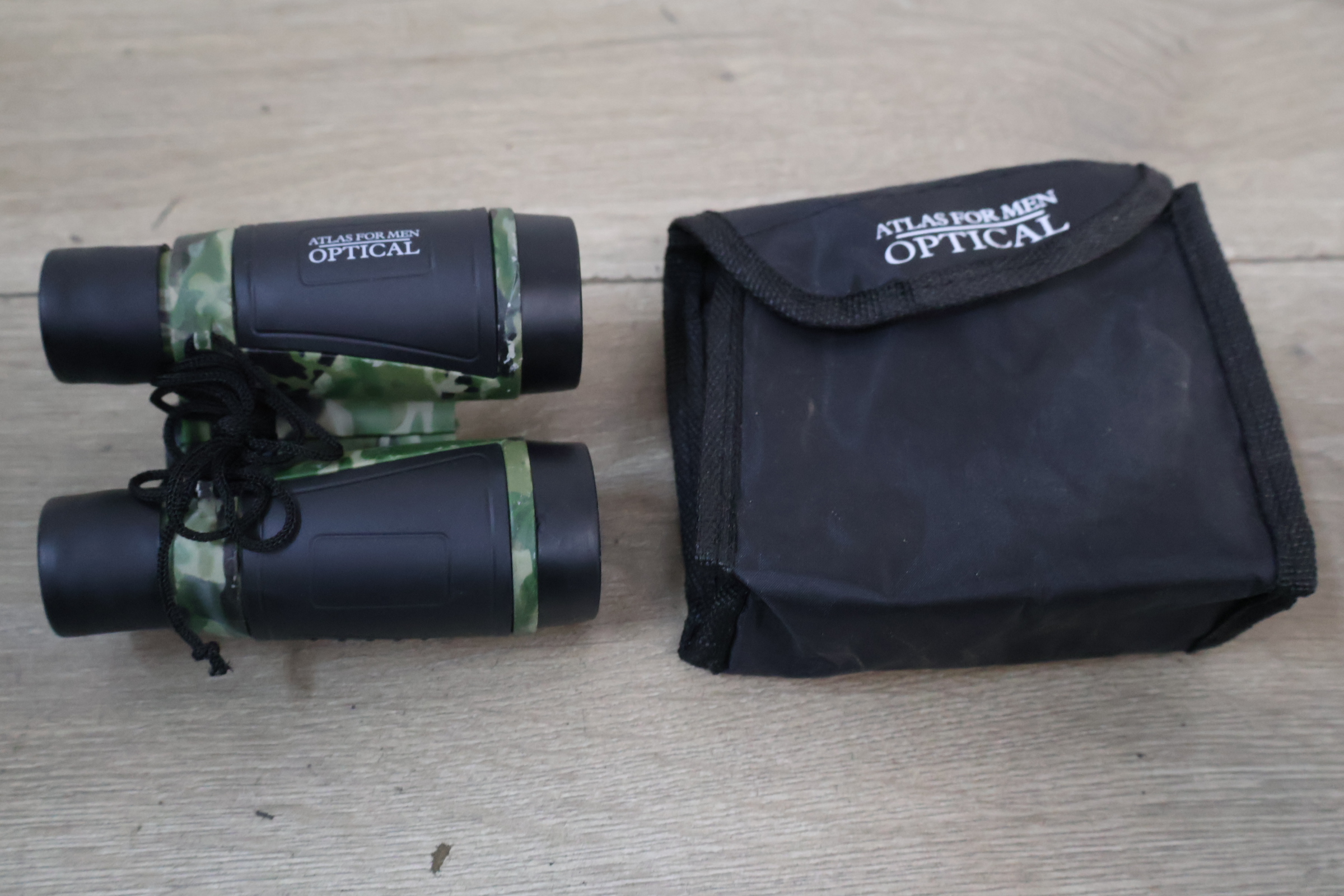 Set verrekijkers met Atlas for Men Optical tas – foto 5 – kavel bij GSD Auctions, Zoeterwoude