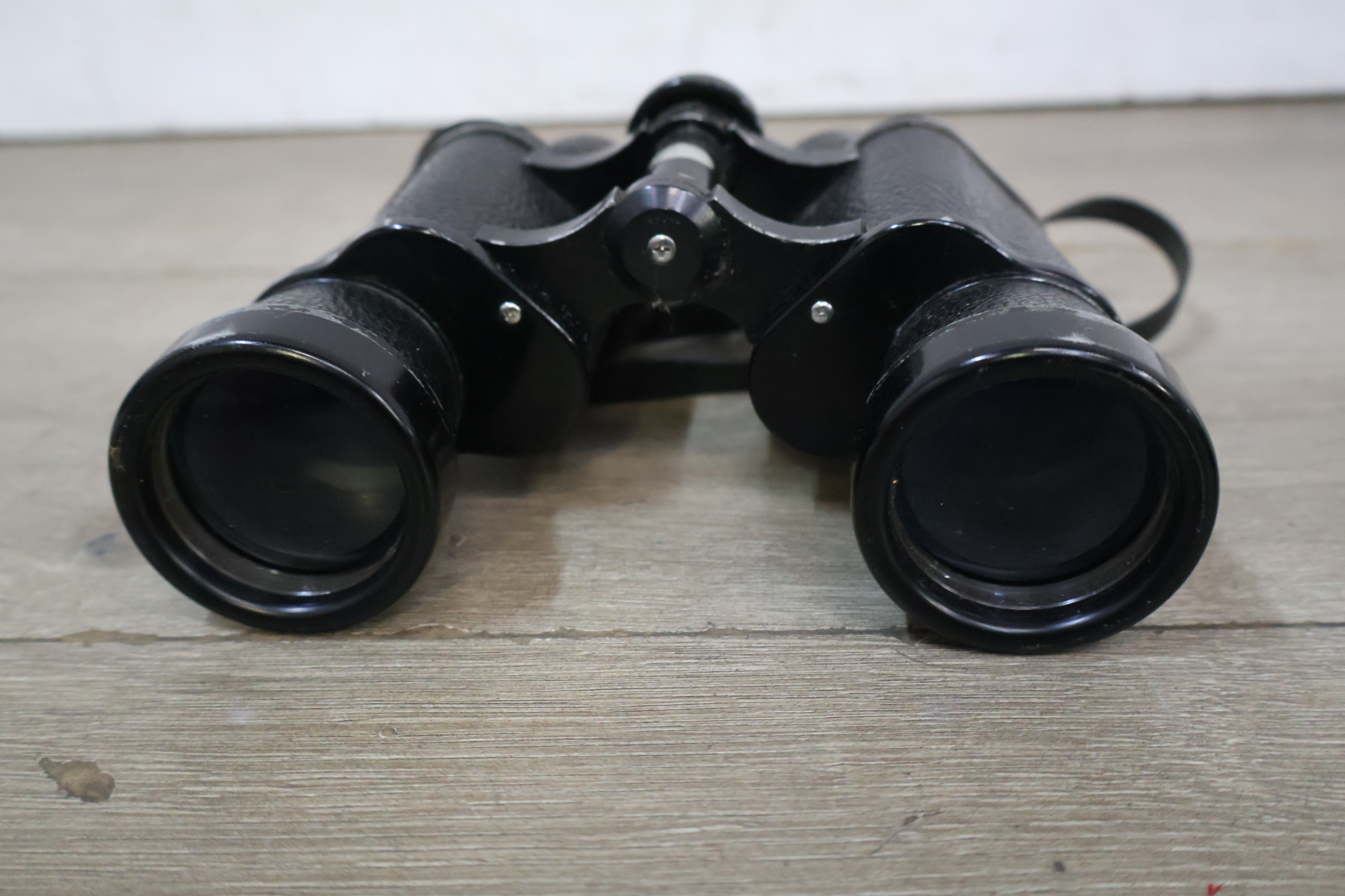 Set verrekijkers met Atlas for Men Optical tas – foto 10 – kavel bij GSD Auctions, Zoeterwoude