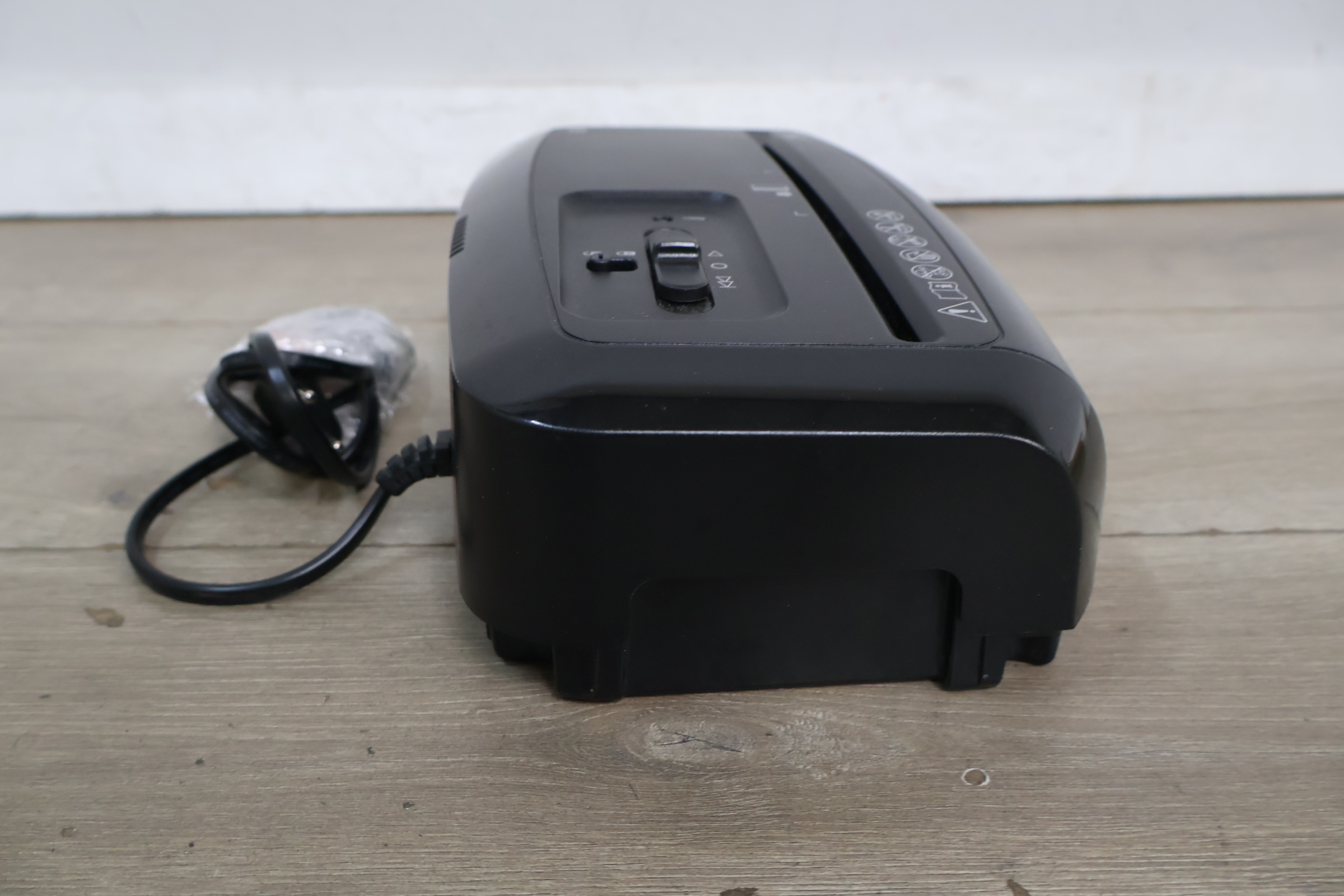 Fellowes papierversnipperaar – foto 10 – kavel bij GSD Auctions, Zoeterwoude