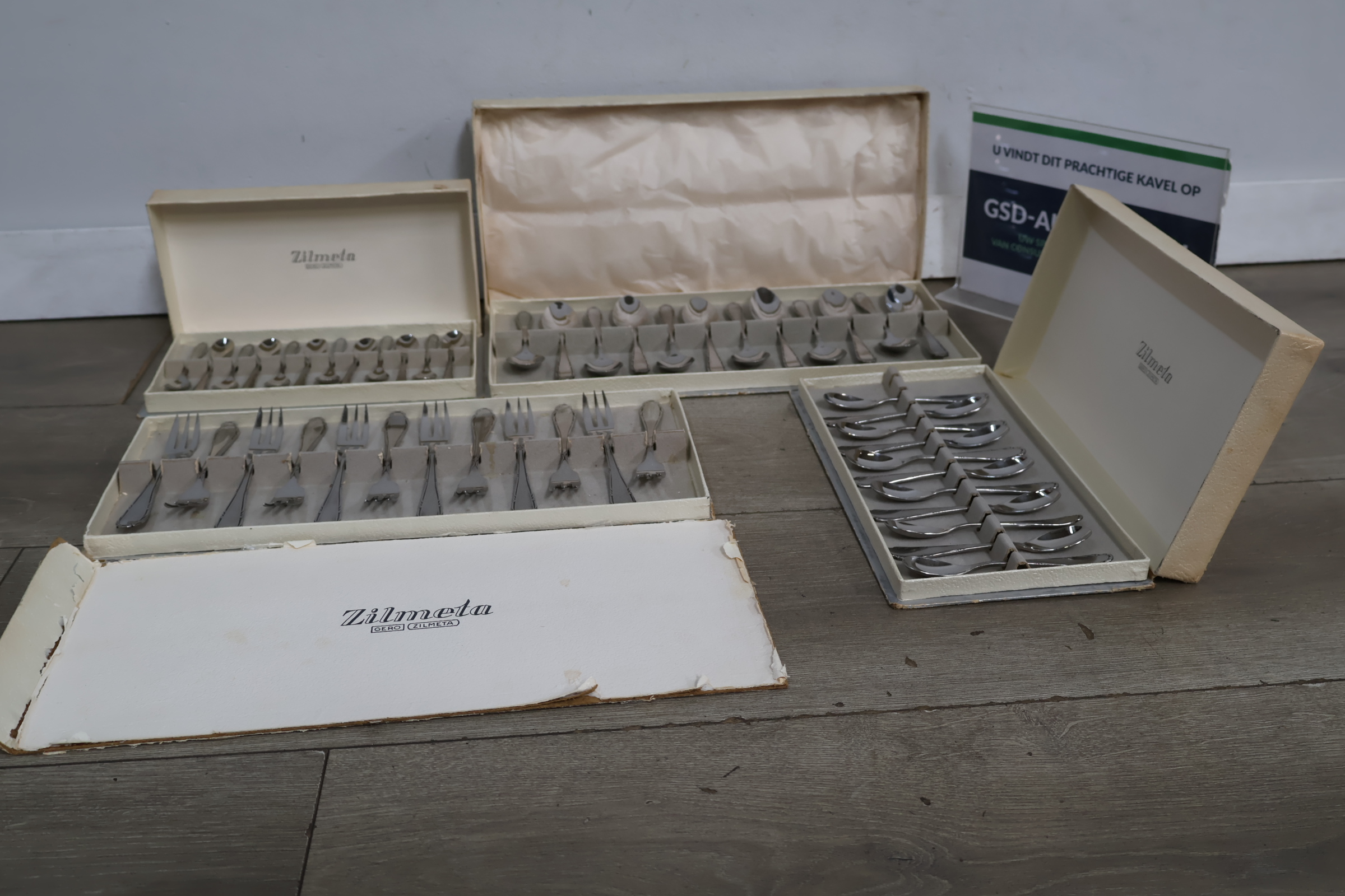 Zilmeta bestekset in dozen – foto 2 – kavel bij GSD Auctions, Zoeterwoude