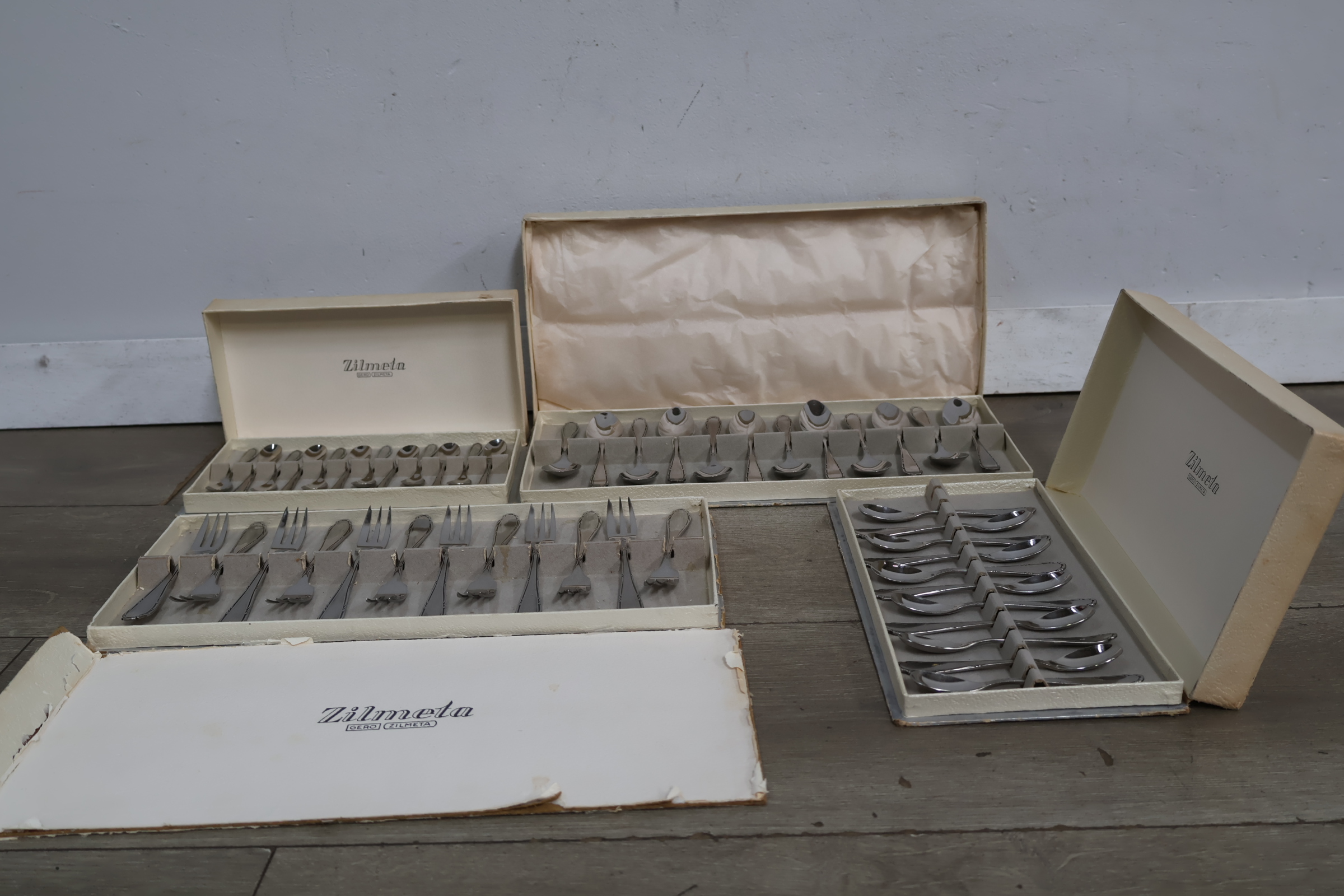 Zilmeta bestekset in dozen – foto 4 – kavel bij GSD Auctions, Zoeterwoude