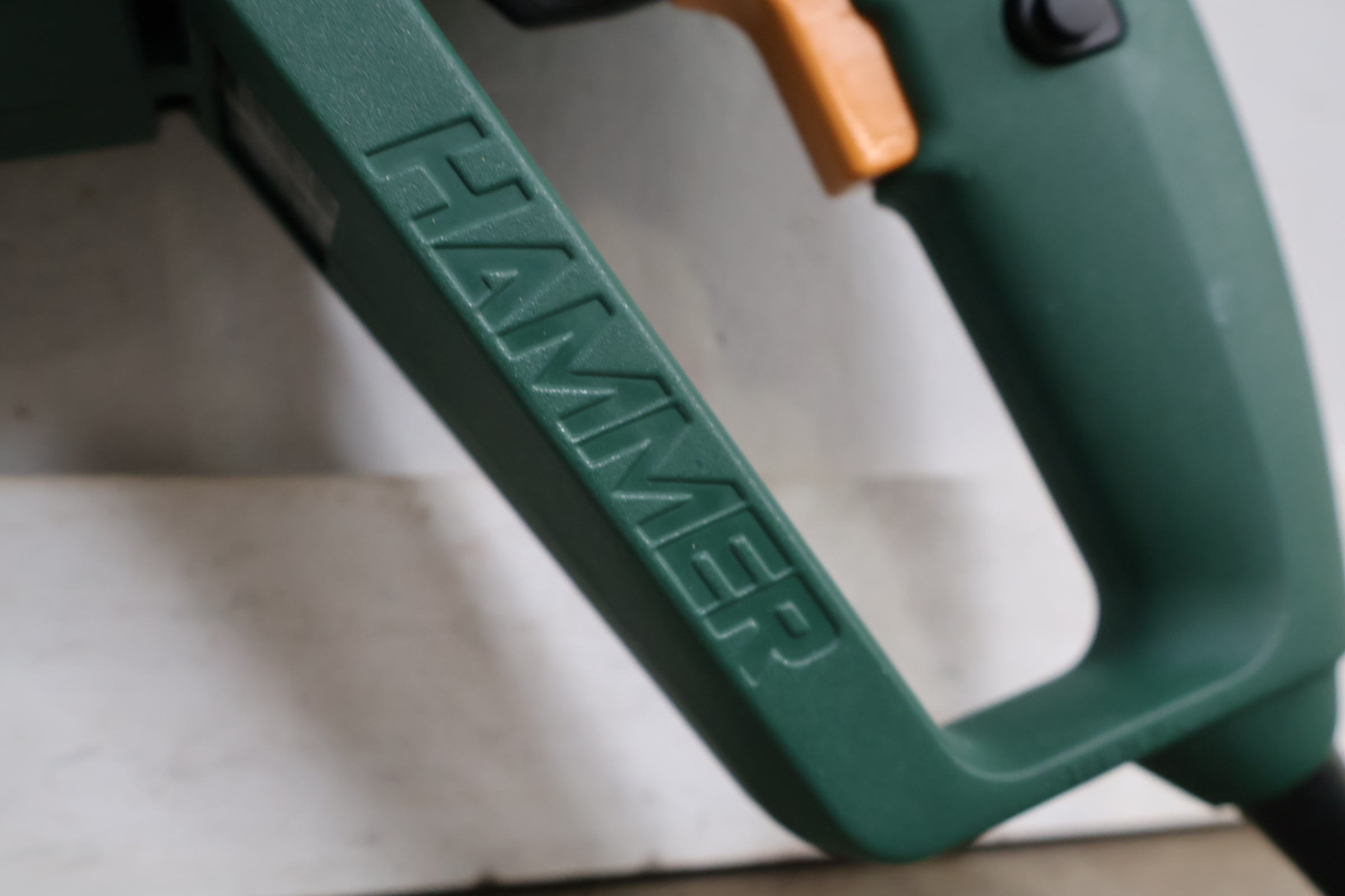 Bosch boorhamer PBH 160 R met accessoires – foto 9 – kavel bij GSD Auctions, Zoeterwoude