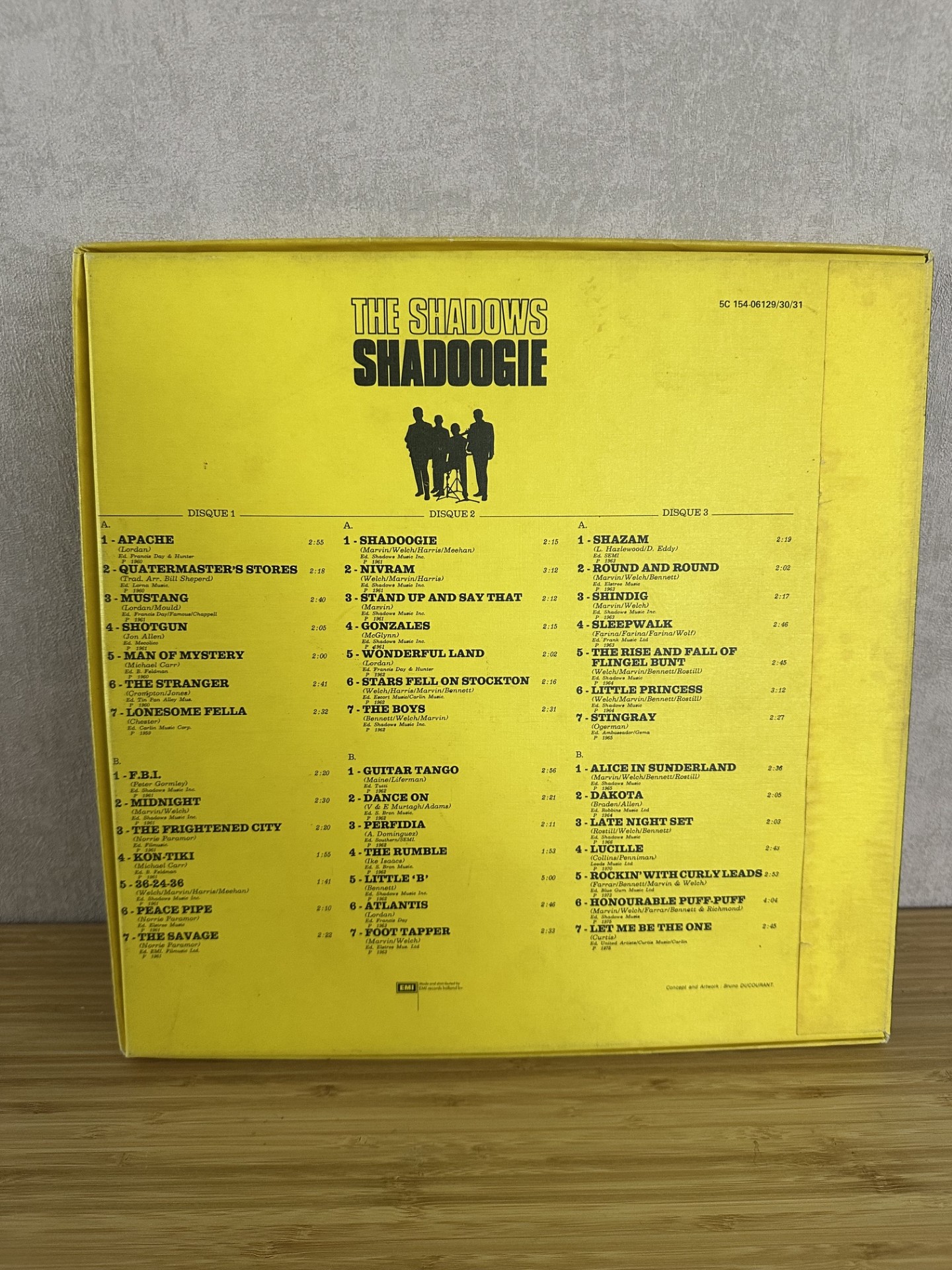The Shadows 3 LPs shadoogie vinyl Ongetest! – foto 3 – kavel bij GSD Auctions, Zoeterwoude