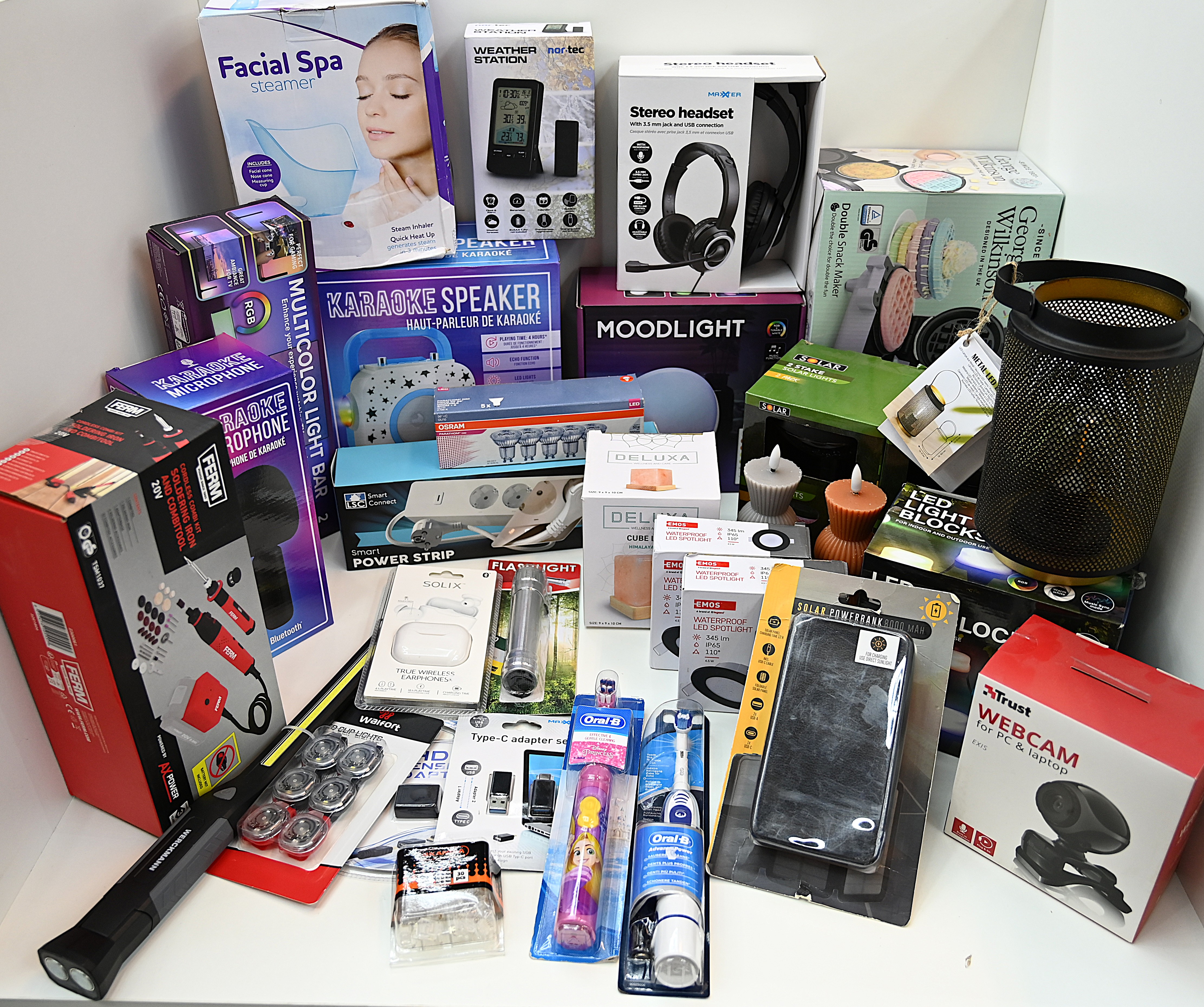 Mystery Elektronica Box XXL met 100 items – foto 2 – kavel bij GSD Auctions, Zoeterwoude