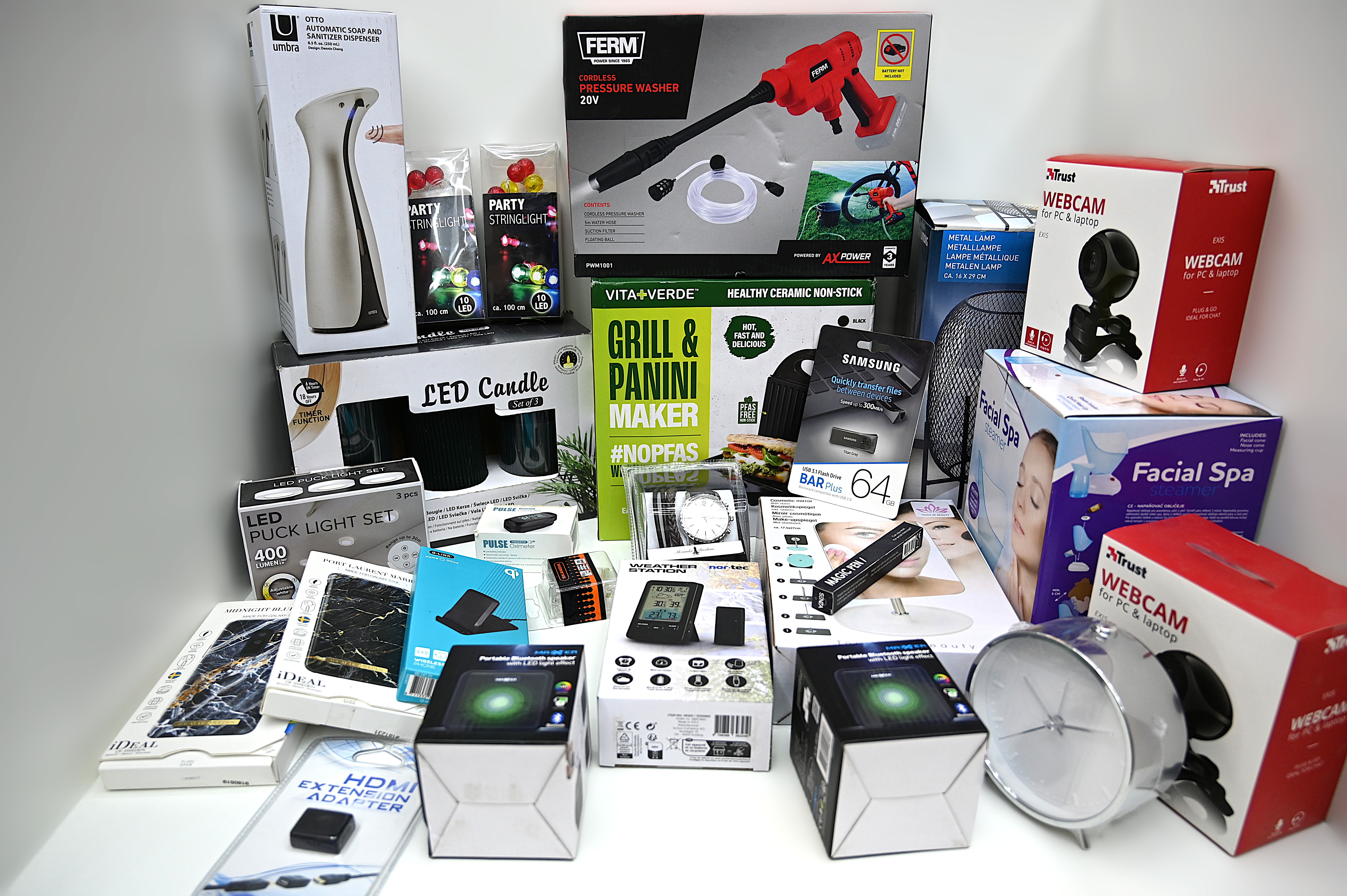 Mystery Elektronica Box XL met 50 items – foto 2 – kavel bij GSD Auctions, Zoeterwoude