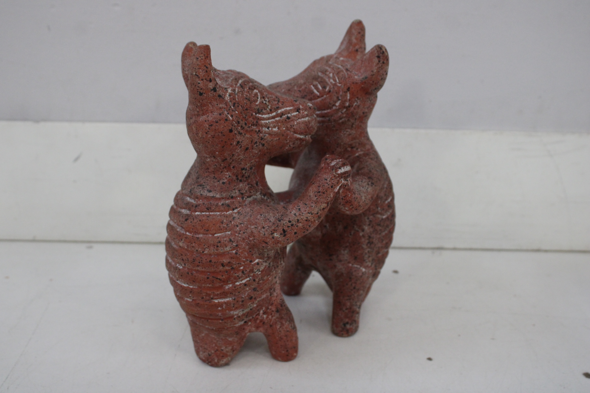 Twee keramische dierenfiguren'' – foto 5 – kavel bij GSD Auctions, Zoeterwoude