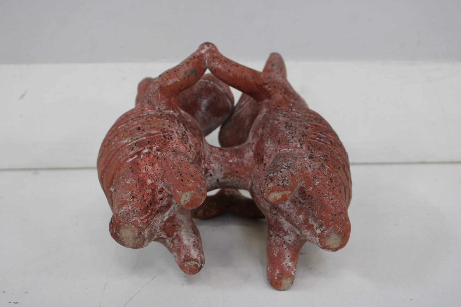 Twee keramische dierenfiguren'' – foto 10 – kavel bij GSD Auctions, Zoeterwoude