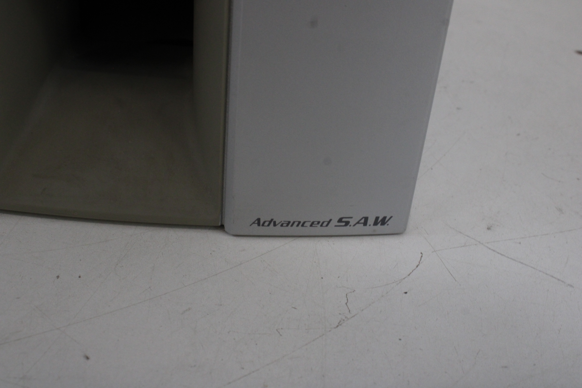 Sony Advanced S.A.W. radio'' – foto 4 – kavel bij GSD Auctions, Zoeterwoude