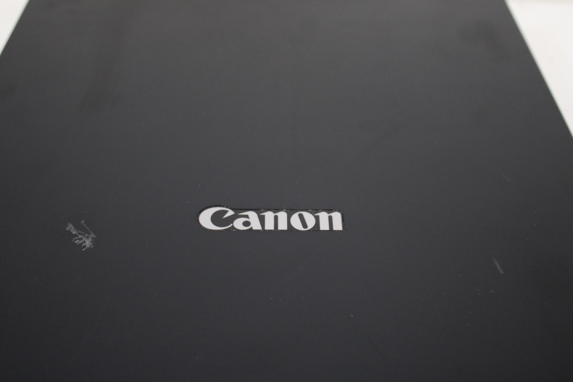 Canon CanoScan LiDE 300 Scanner'' – foto 7 – kavel bij GSD Auctions, Zoeterwoude