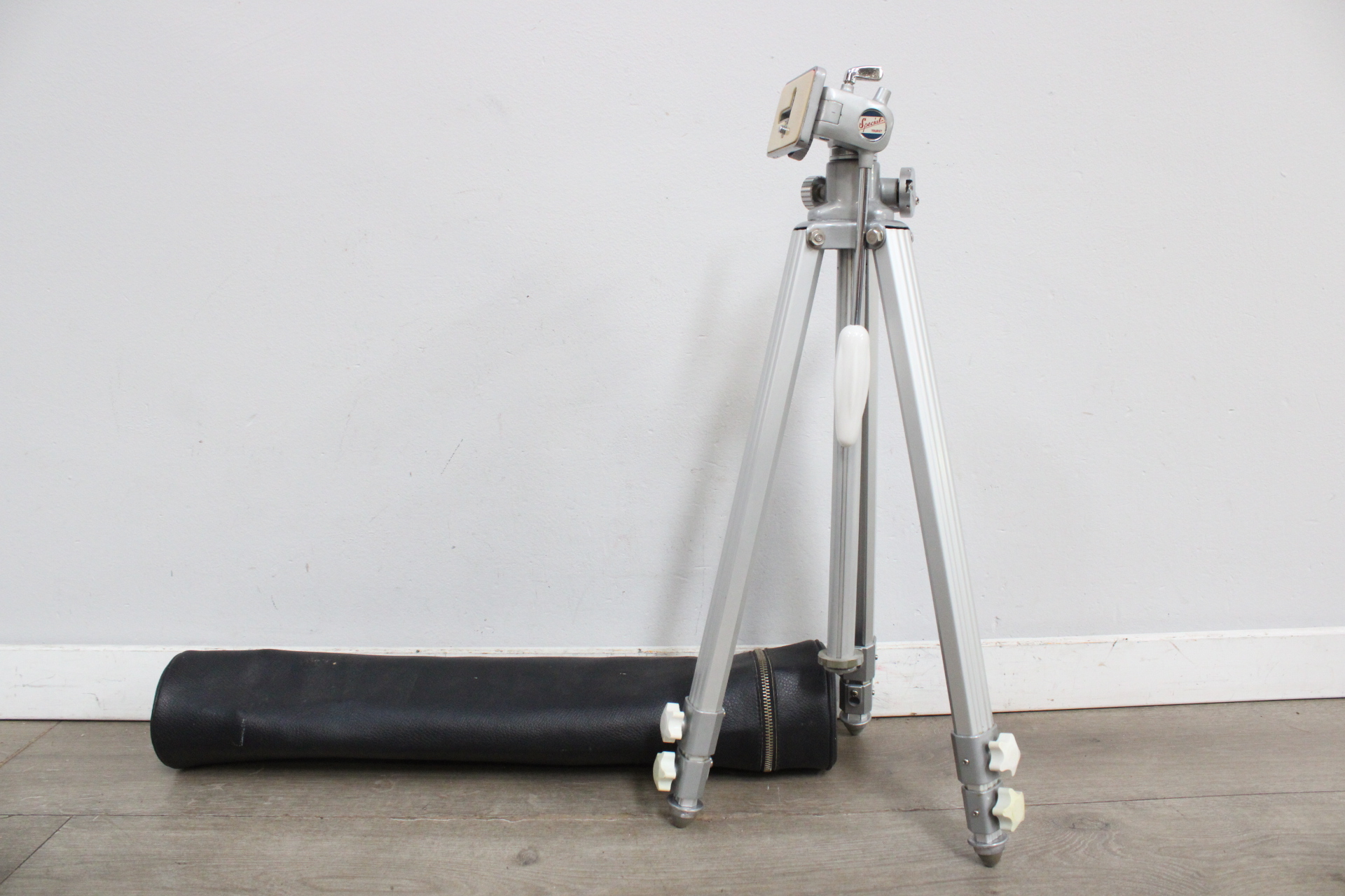 Vintage Specura statief met draagtas'' – foto 2 – kavel bij GSD Auctions, Zoeterwoude