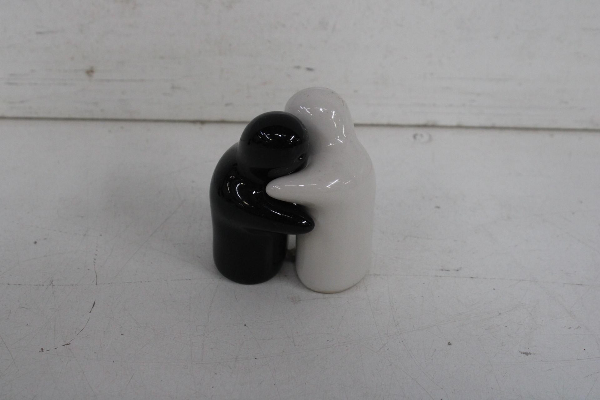 Set keramische peper- en zoutvaatjes figuren'' – foto 7 – kavel bij GSD Auctions, Zoeterwoude