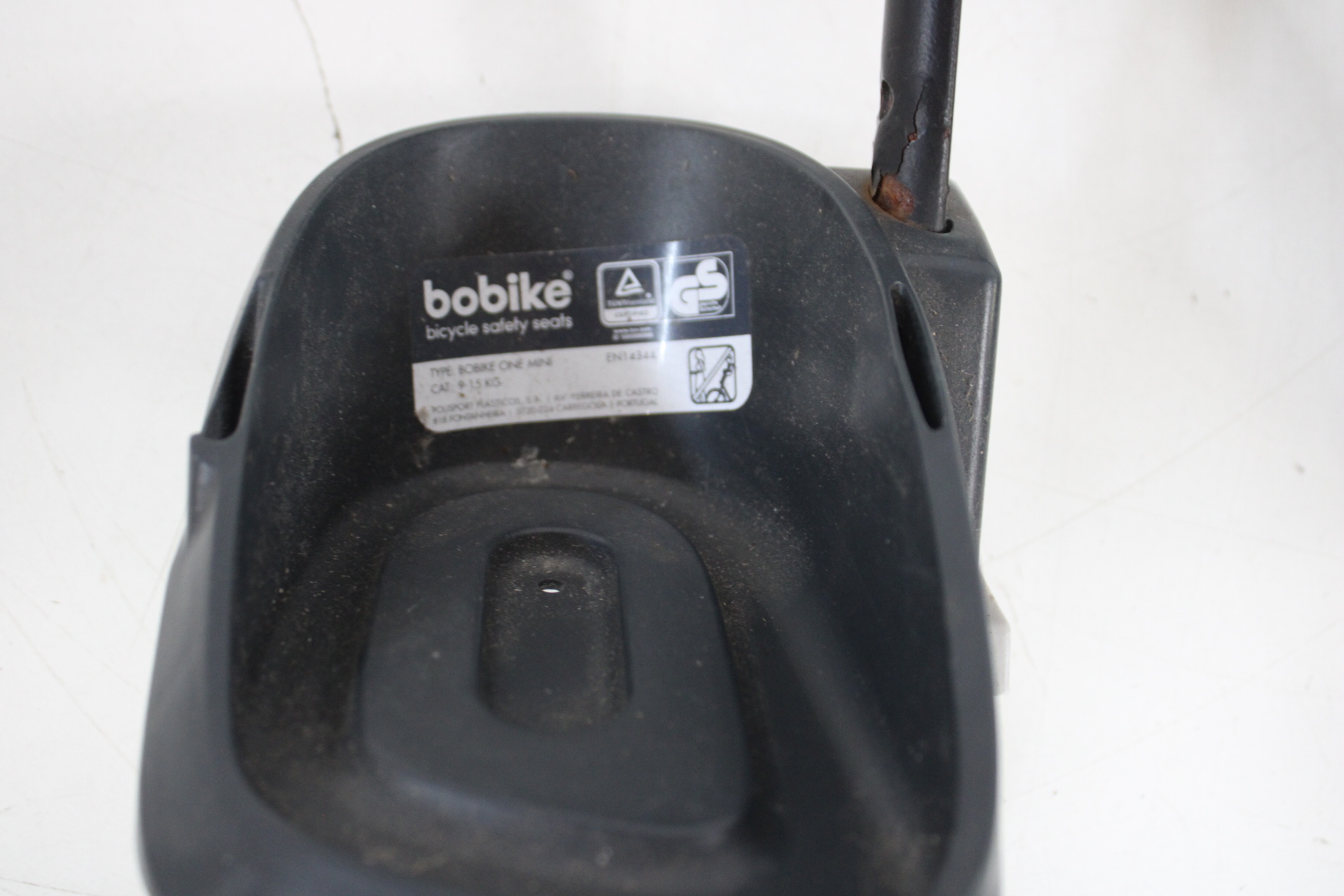 Kinderfietsstoel zwart met voetsteunen'' – foto 5 – kavel bij GSD Auctions, Zoeterwoude