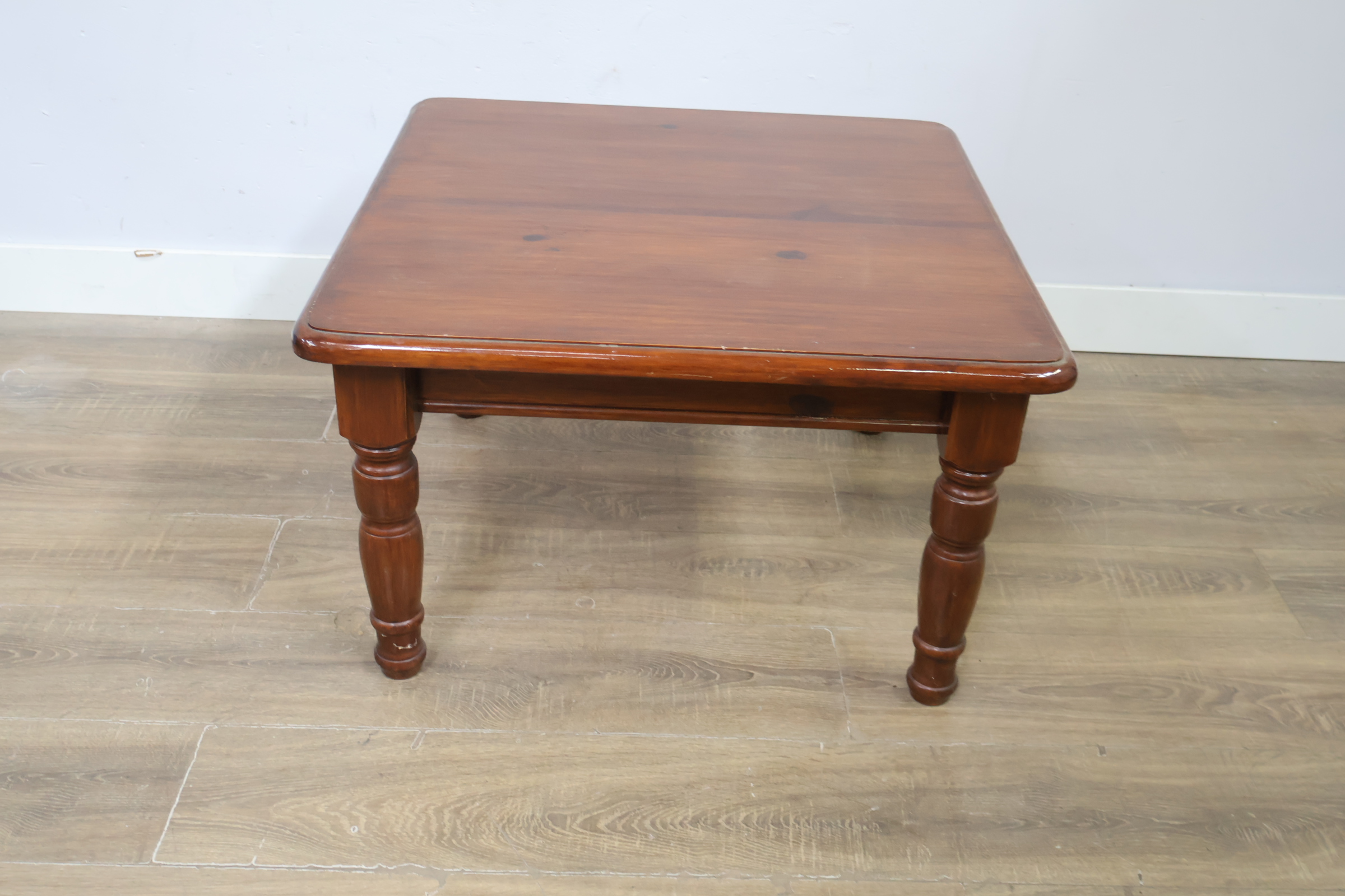 Houten salontafel, Bijzettafel'' – foto 5 – kavel bij GSD Auctions, Zoeterwoude