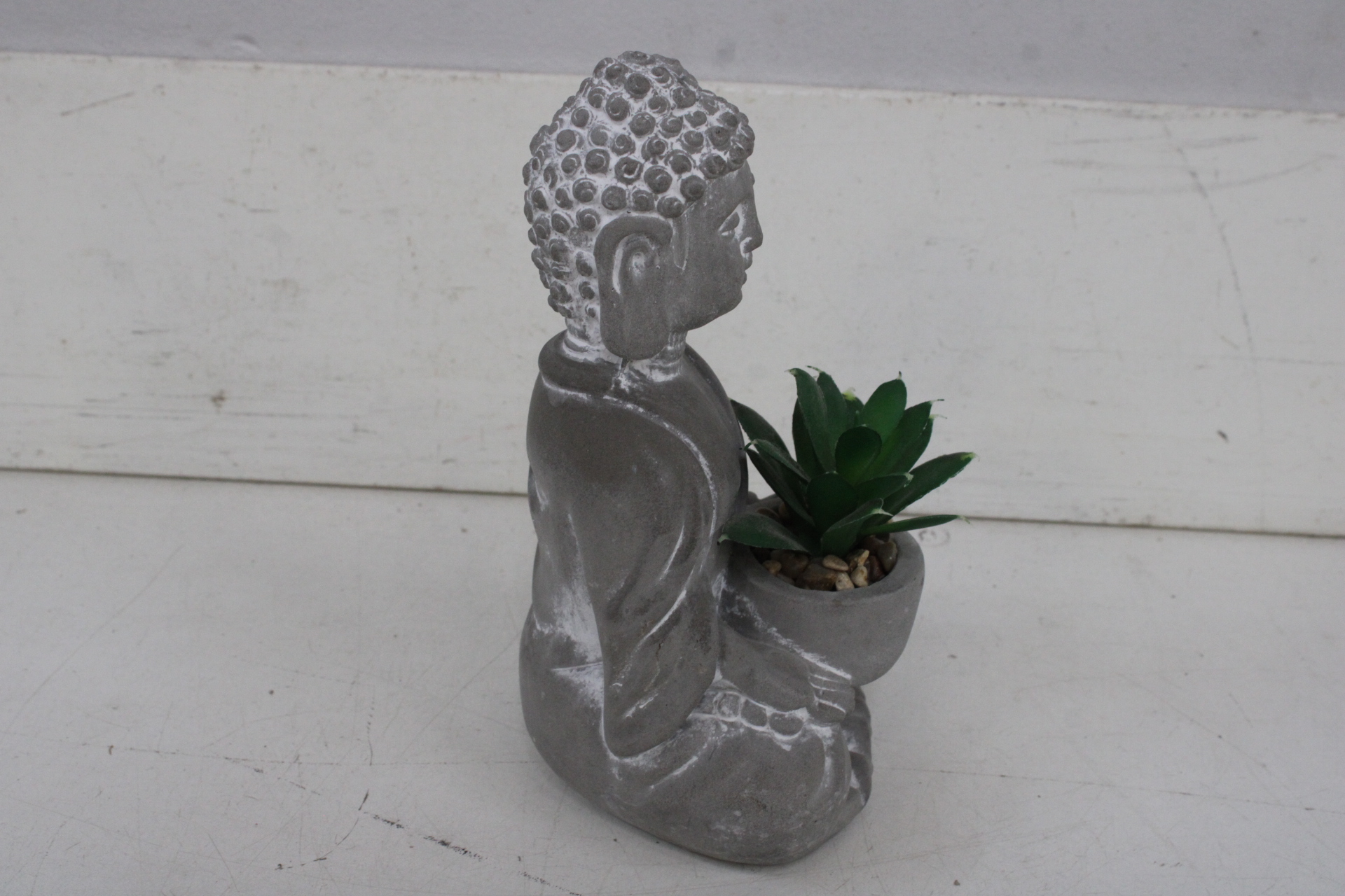 Set van twee Boeddha plantenhouders'' – foto 9 – kavel bij GSD Auctions, Zoeterwoude