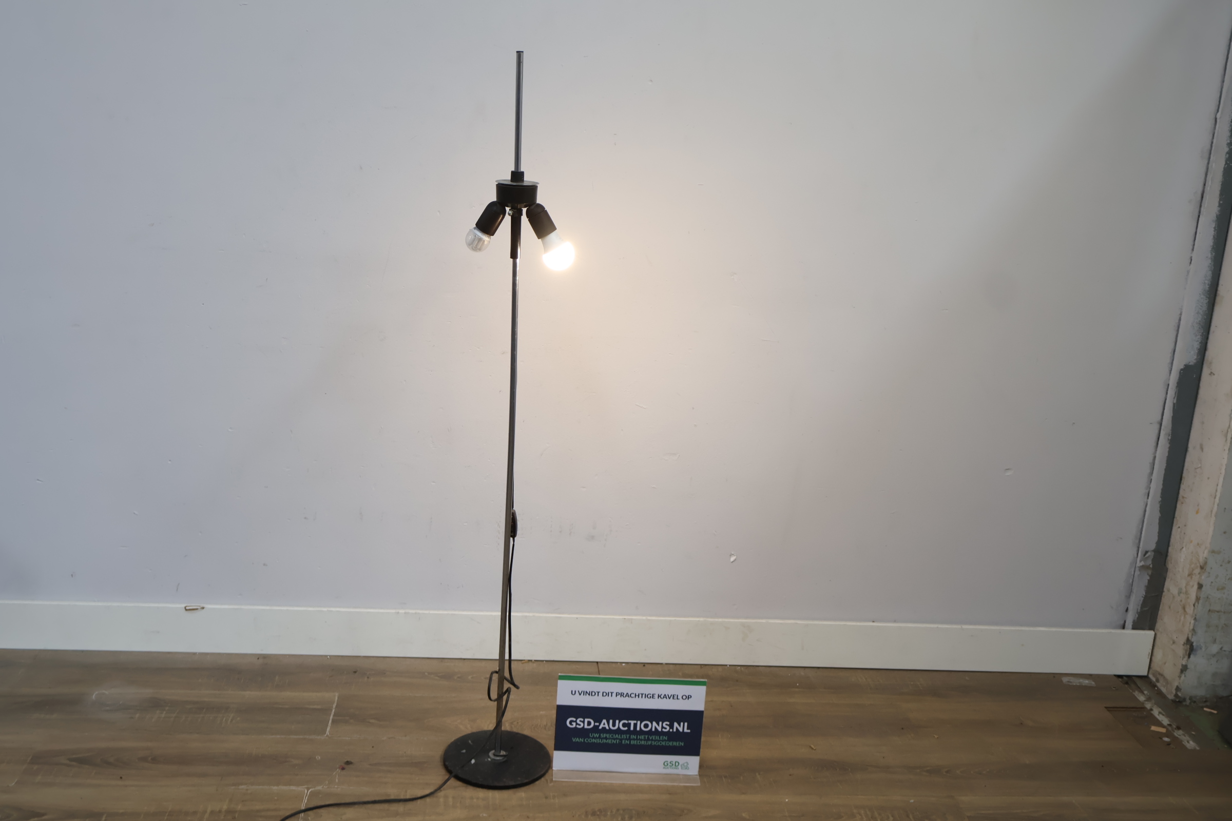 Vintage Vloerlamp - Jaren '60'' – foto 2 – kavel bij GSD Auctions, Zoeterwoude