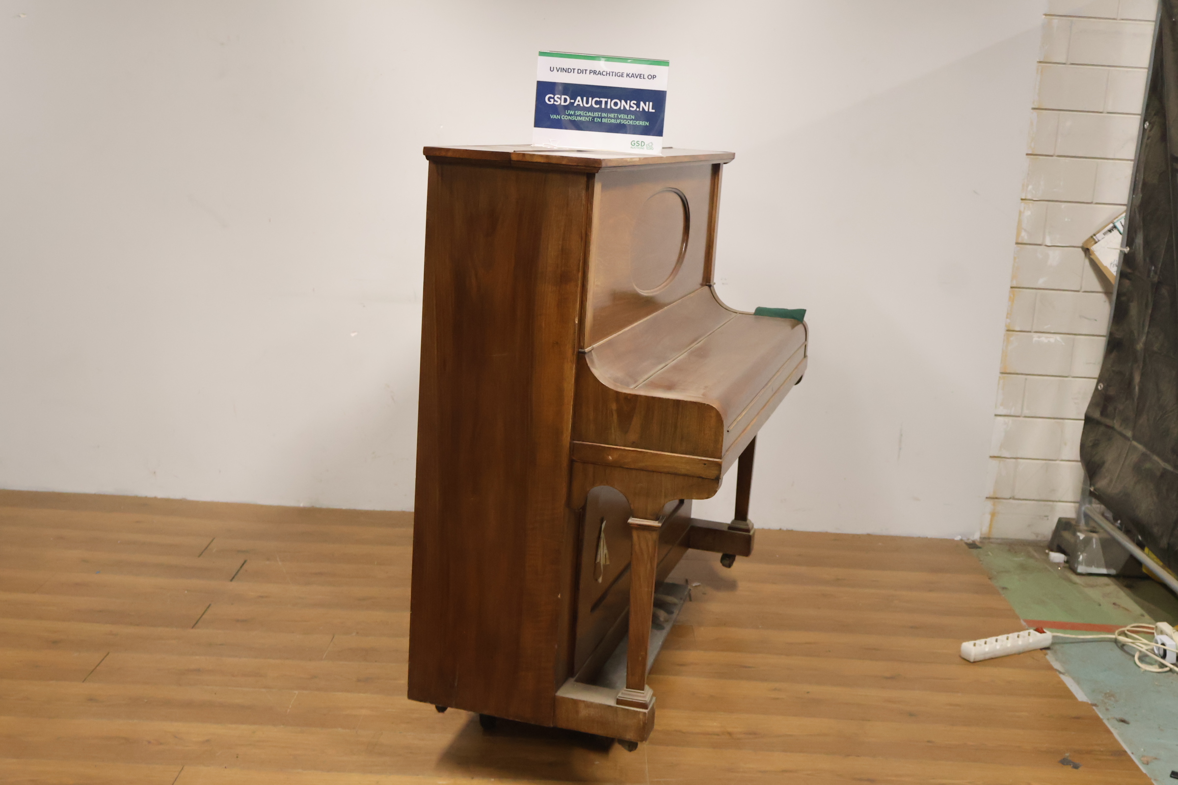 Smits Piano'' – foto 2 – kavel bij GSD Auctions, Zoeterwoude