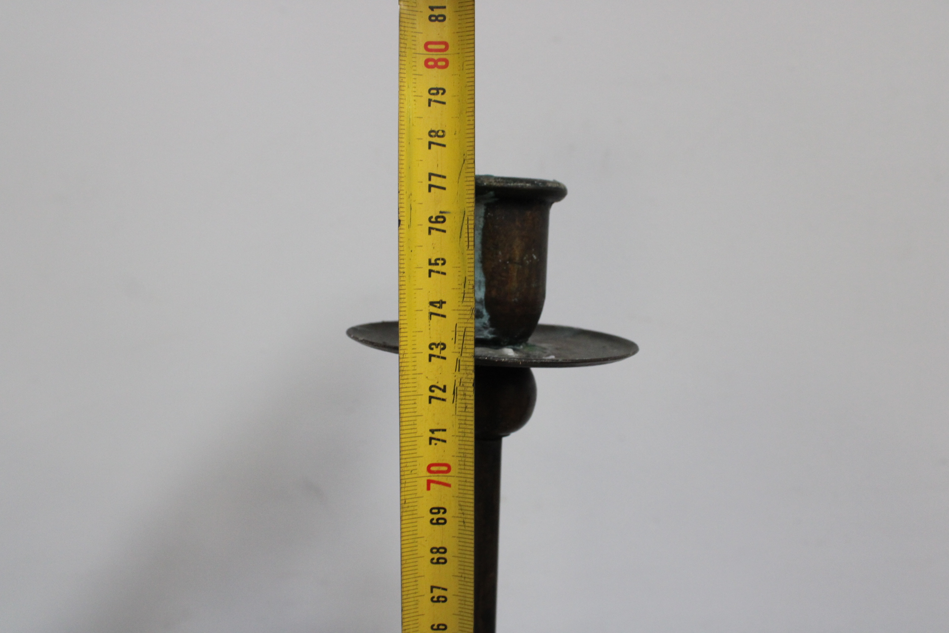 Smeedijzeren kandelaar hoge staand model'' – foto 8 – kavel bij GSD Auctions, Zoeterwoude