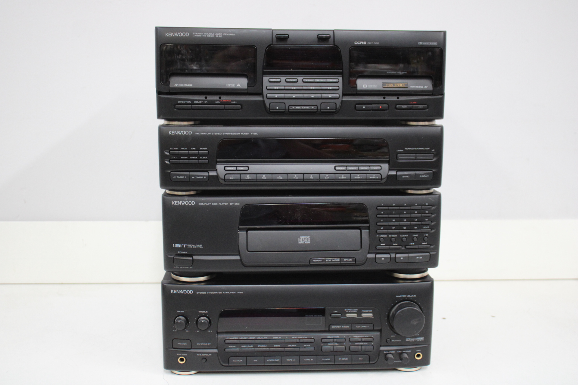 Kenwood stereoset - cassette, tuner, CD speler, versterker – foto 4 – kavel bij GSD Auctions, Zoeterwoude