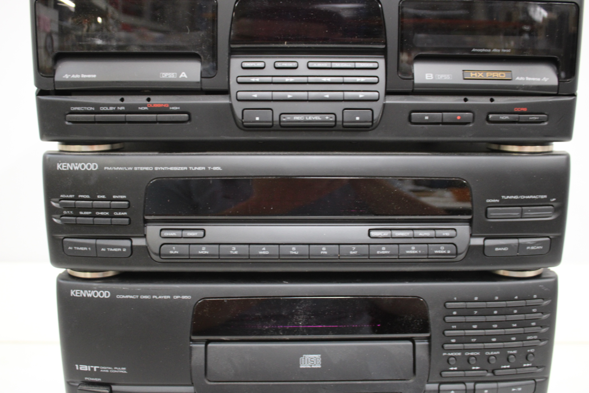 Kenwood stereoset - cassette, tuner, CD speler, versterker – foto 8 – kavel bij GSD Auctions, Zoeterwoude