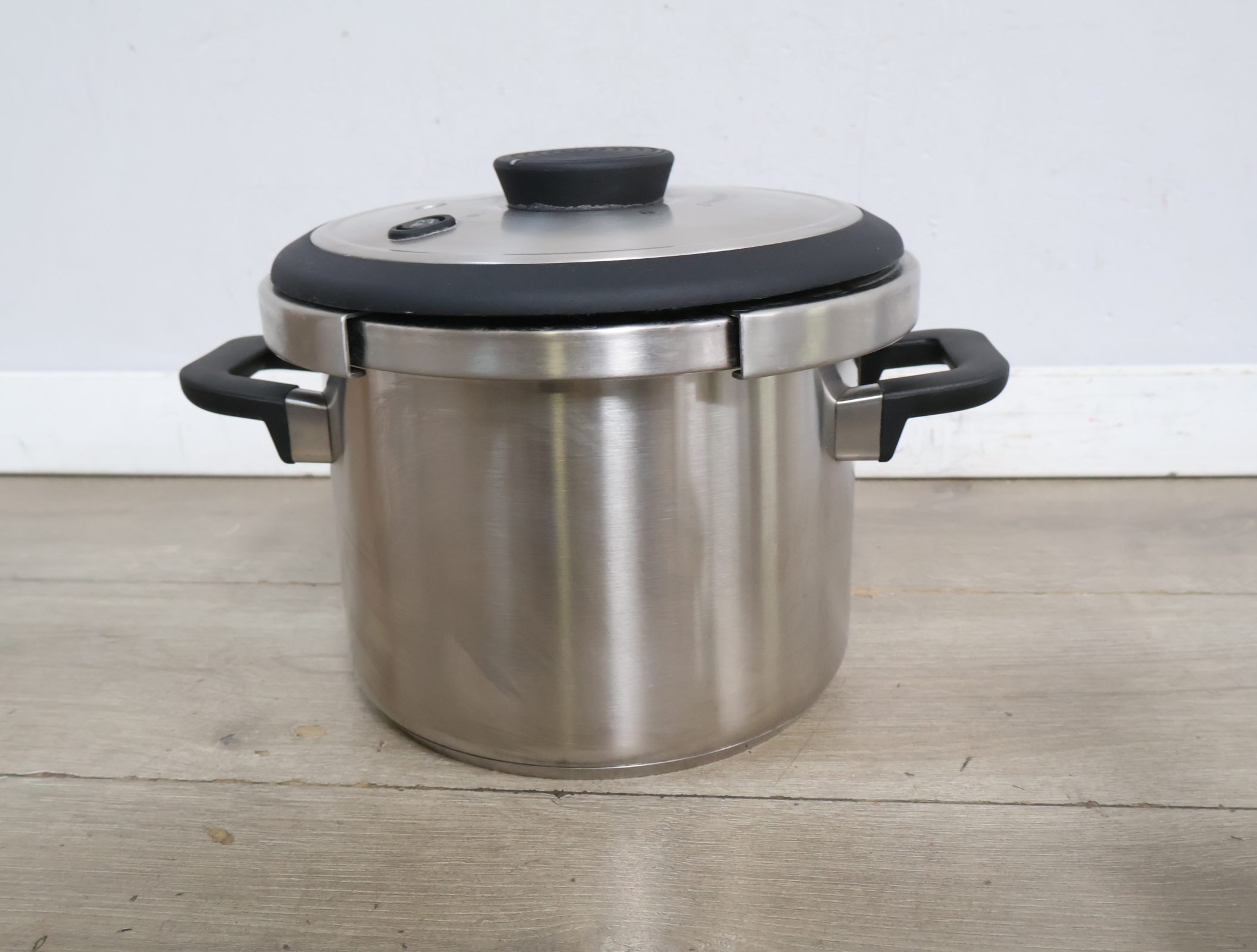 RVS snelkookpan met deksel – foto 5 – kavel bij GSD Auctions, Zoeterwoude
