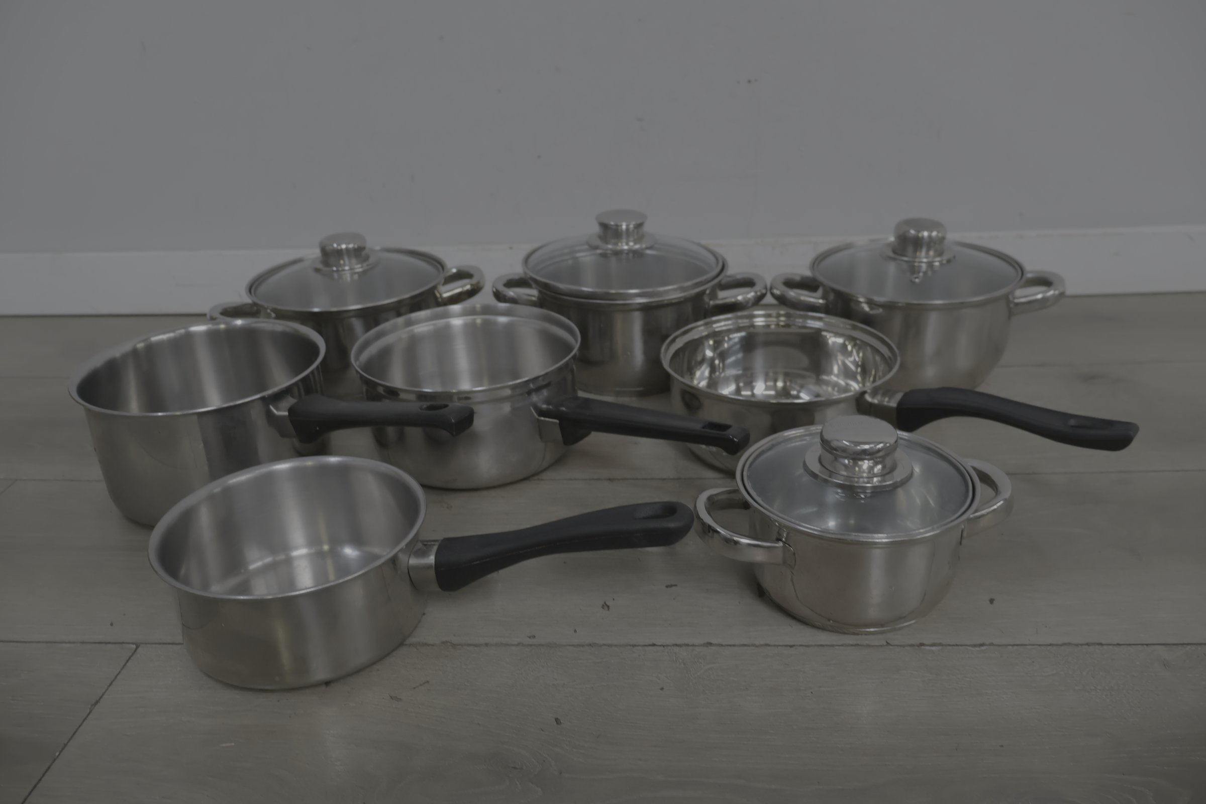 Set Pannen - Handy & Blokker – foto 2 – kavel bij GSD Auctions, Zoeterwoude