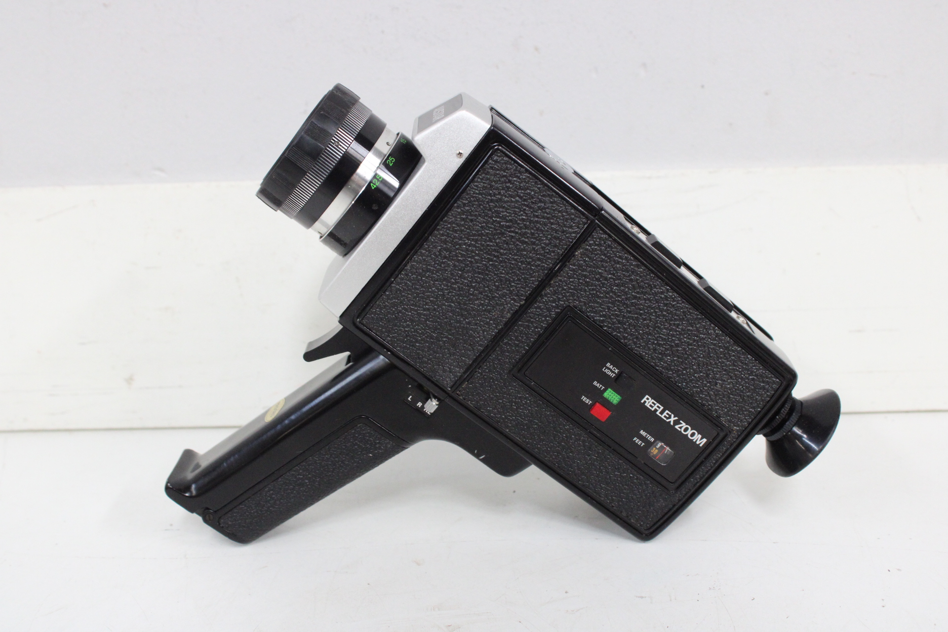 Alstar EM-52 filmcamera' – foto 3 – kavel bij GSD Auctions, Zoeterwoude