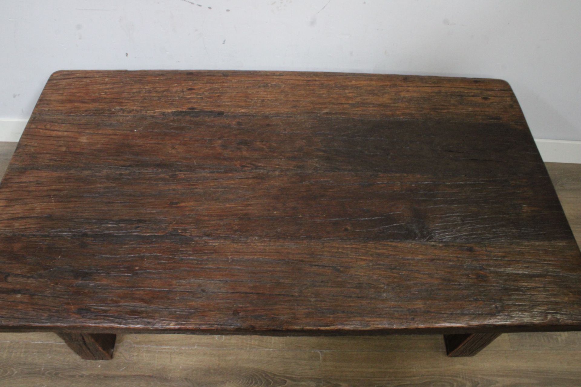 Antieke Houten Salontafel – foto 4 – kavel bij GSD Auctions, Zoeterwoude