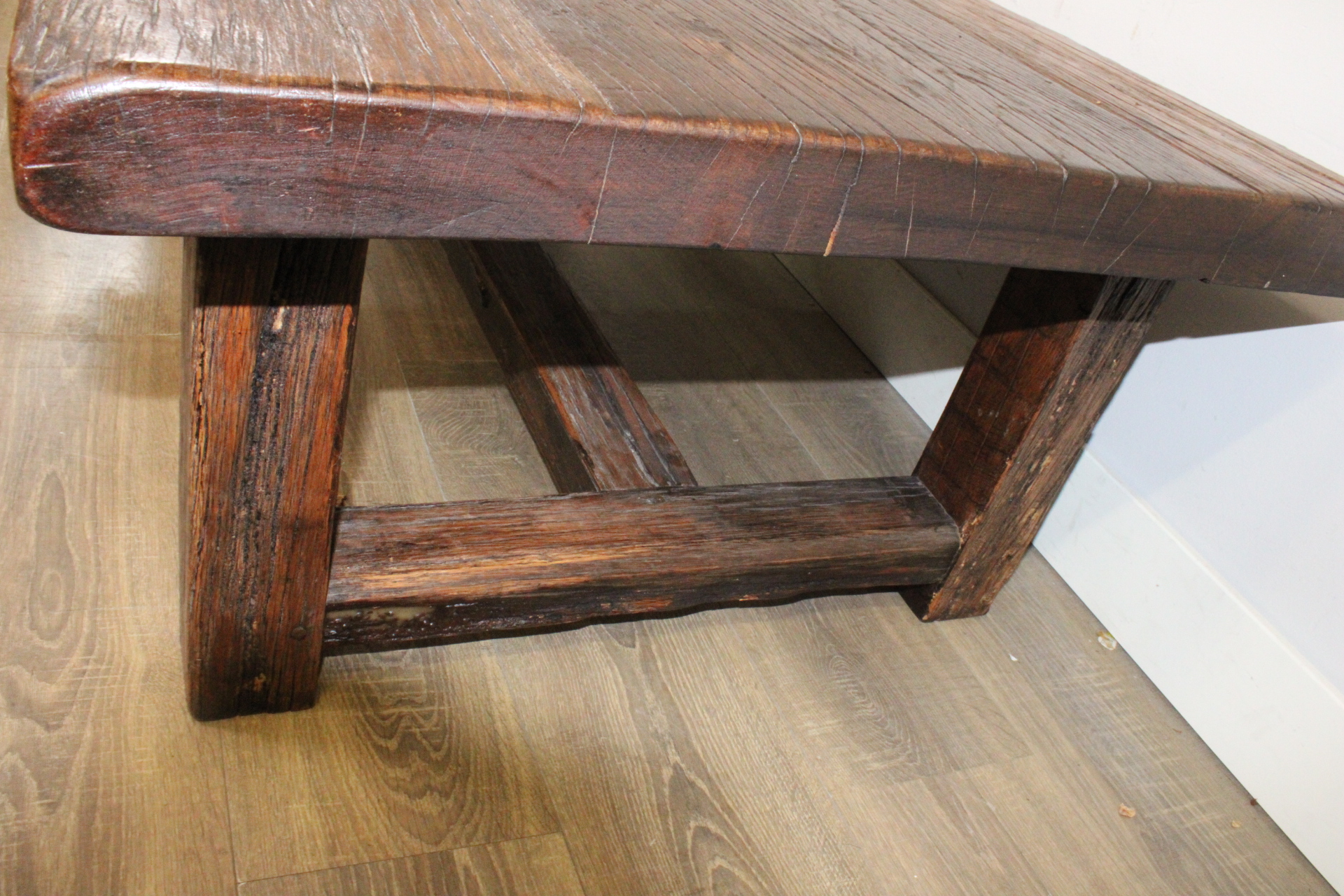Antieke Houten Salontafel – foto 8 – kavel bij GSD Auctions, Zoeterwoude