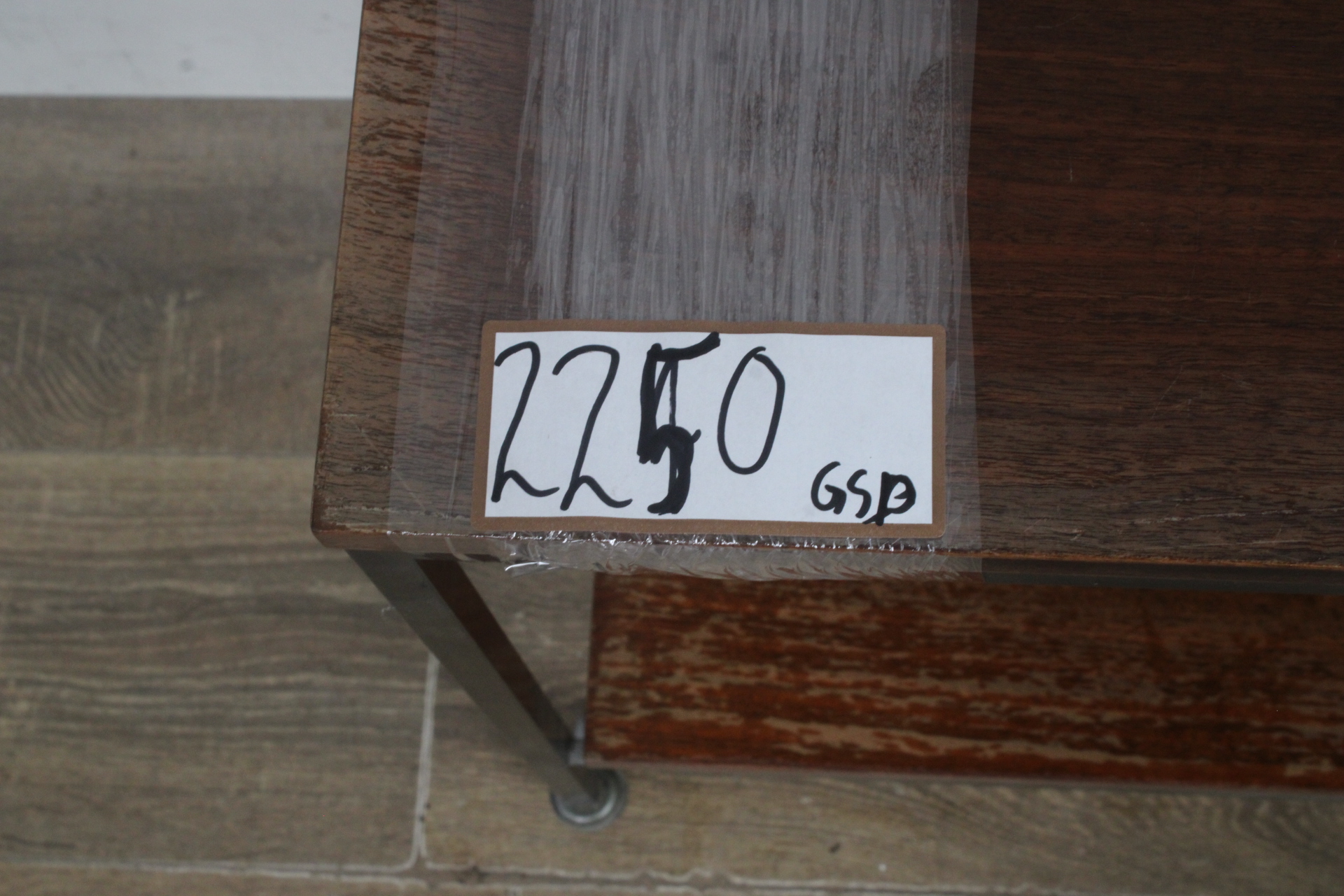 Vintage metalen trolley met houten fineerbladen – foto 10 – kavel bij GSD Auctions, Zoeterwoude