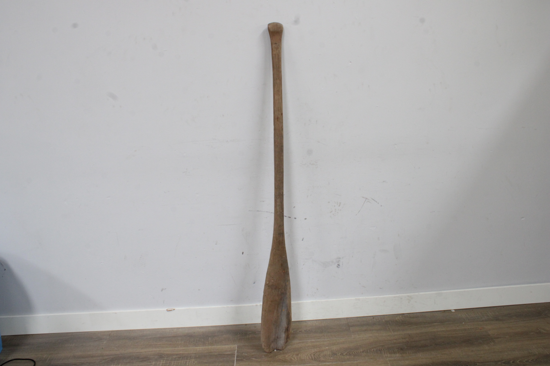Houten peddel – foto 2 – kavel bij GSD Auctions, Zoeterwoude