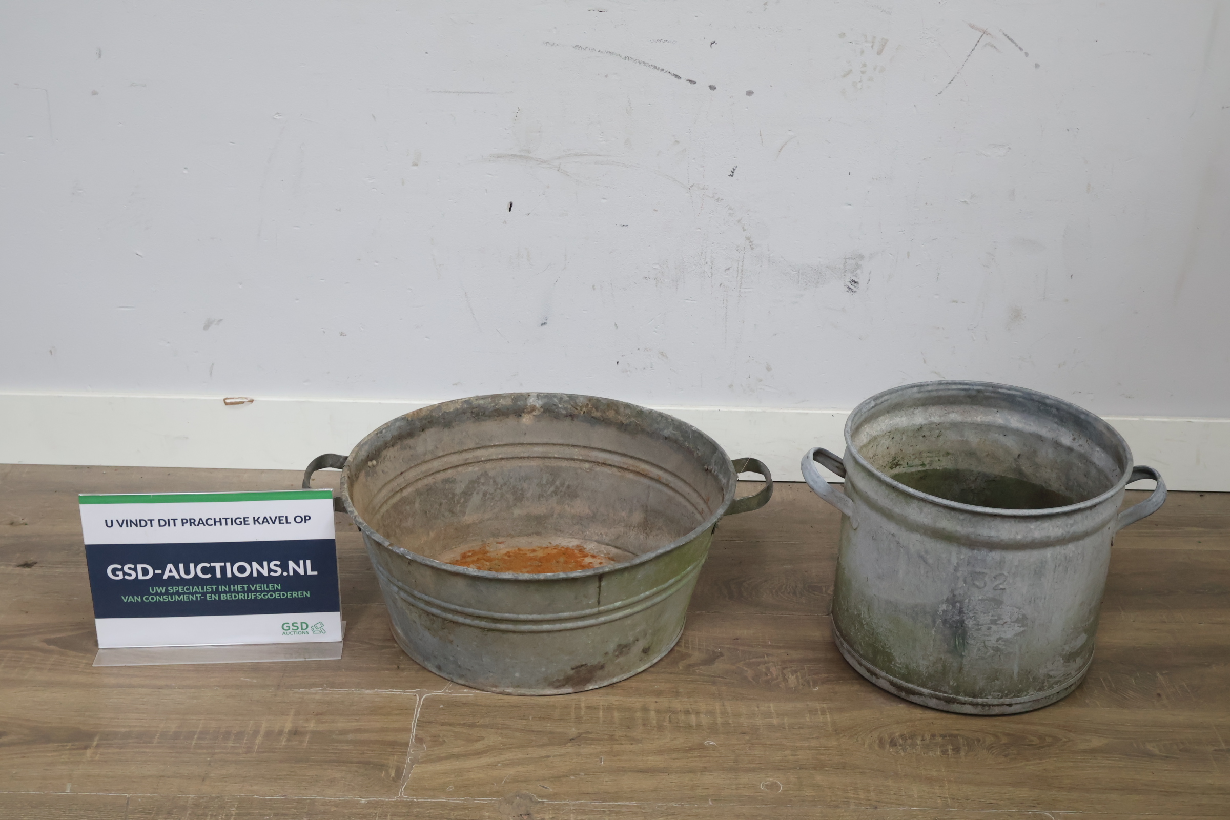 Zinken teil en emmer – kavel bij GSD Auctions, Zoeterwoude