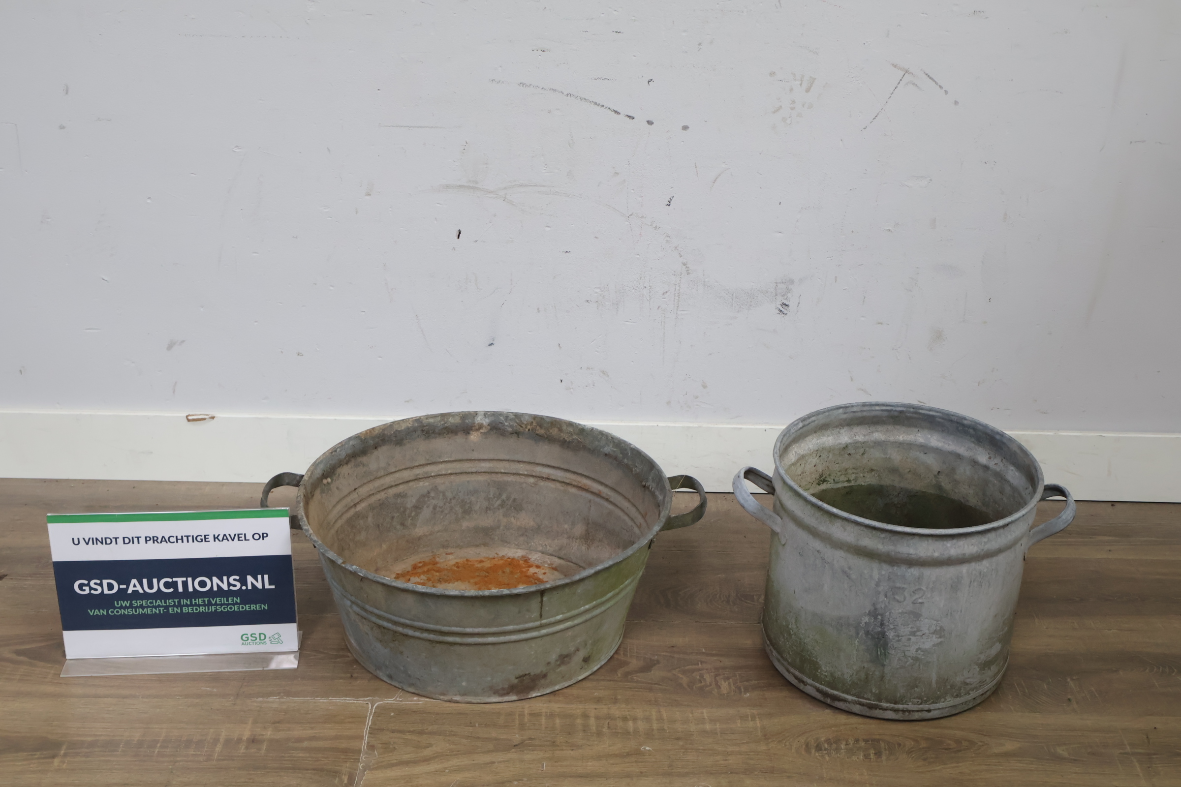 Zinken teil en emmer – foto 2 – kavel bij GSD Auctions, Zoeterwoude