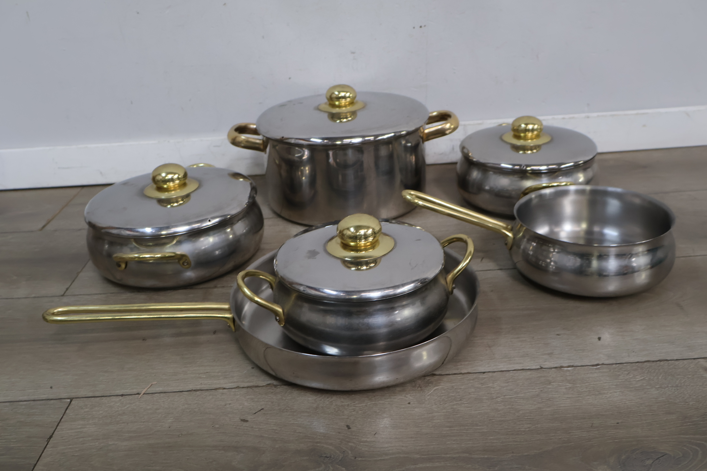 Pannenset – foto 4 – kavel bij GSD Auctions, Zoeterwoude