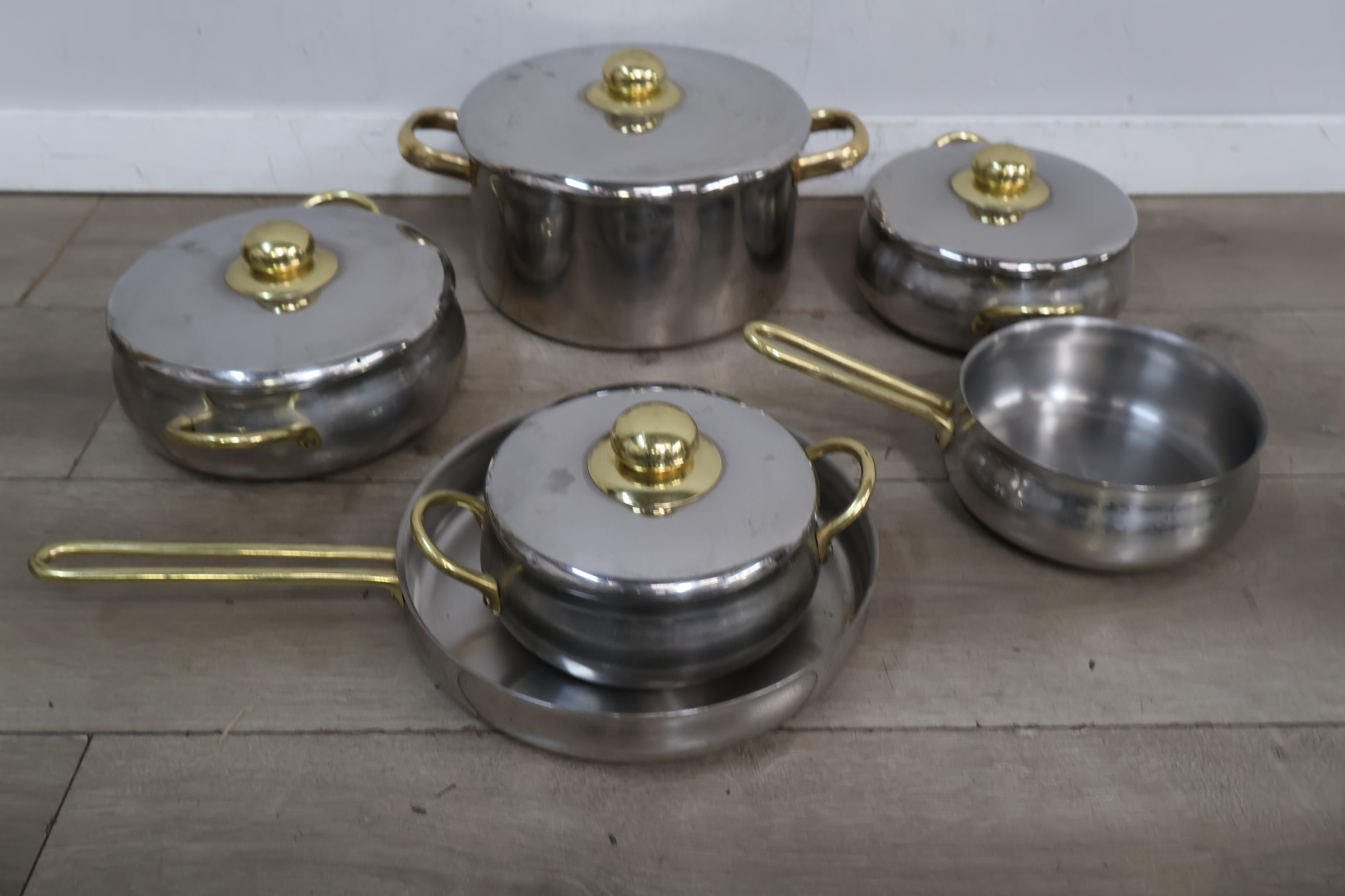 Pannenset – foto 5 – kavel bij GSD Auctions, Zoeterwoude