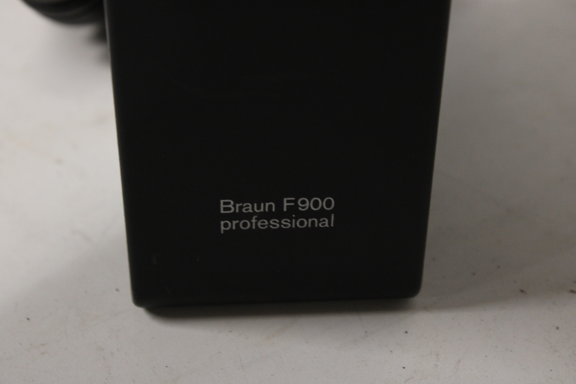 Braun F900 Professional – foto 7 – kavel bij GSD Auctions, Zoeterwoude