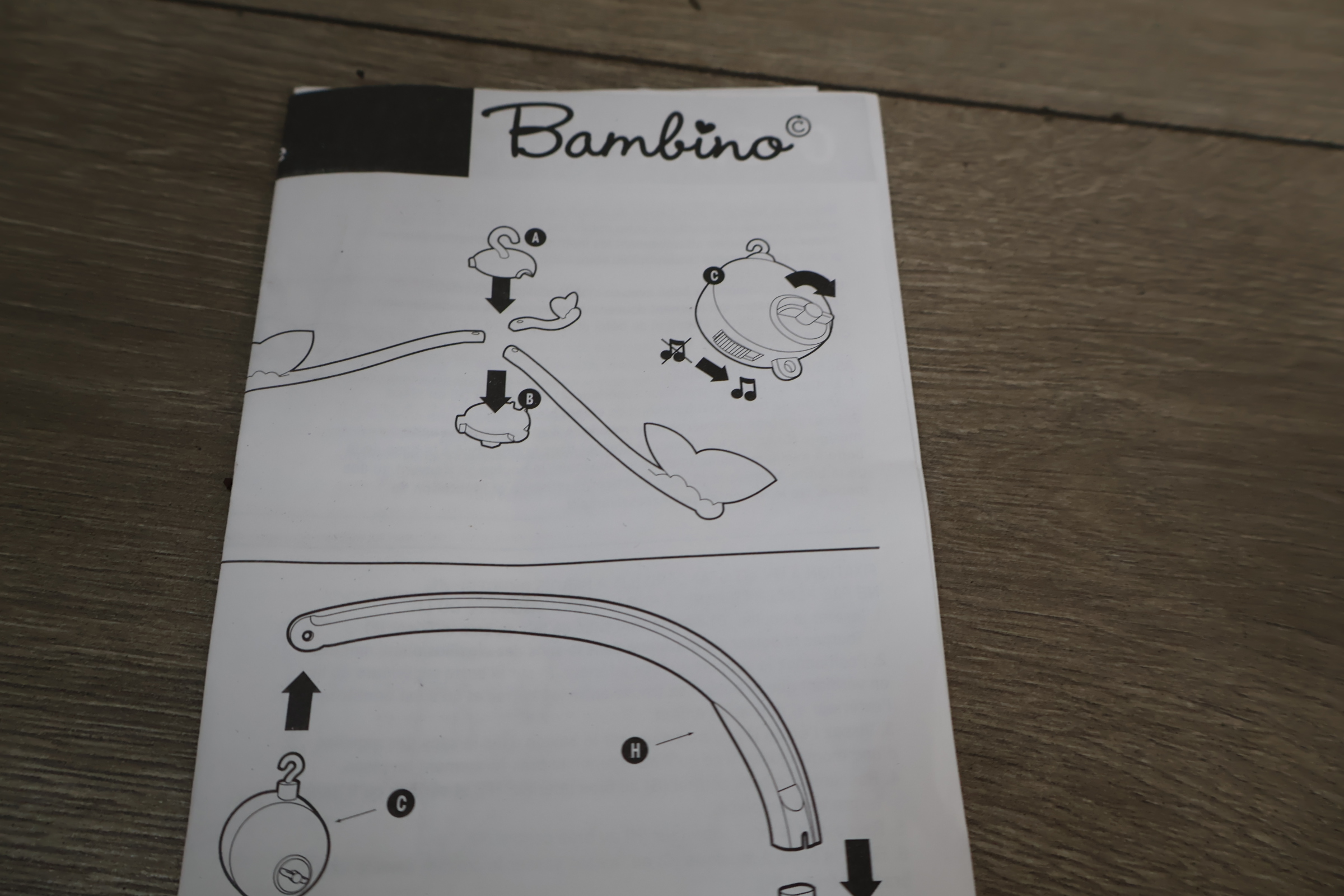 Sio Montage houten bouwdoos en Bambino baby mobiel – foto 6 – kavel bij GSD Auctions, Zoeterwoude