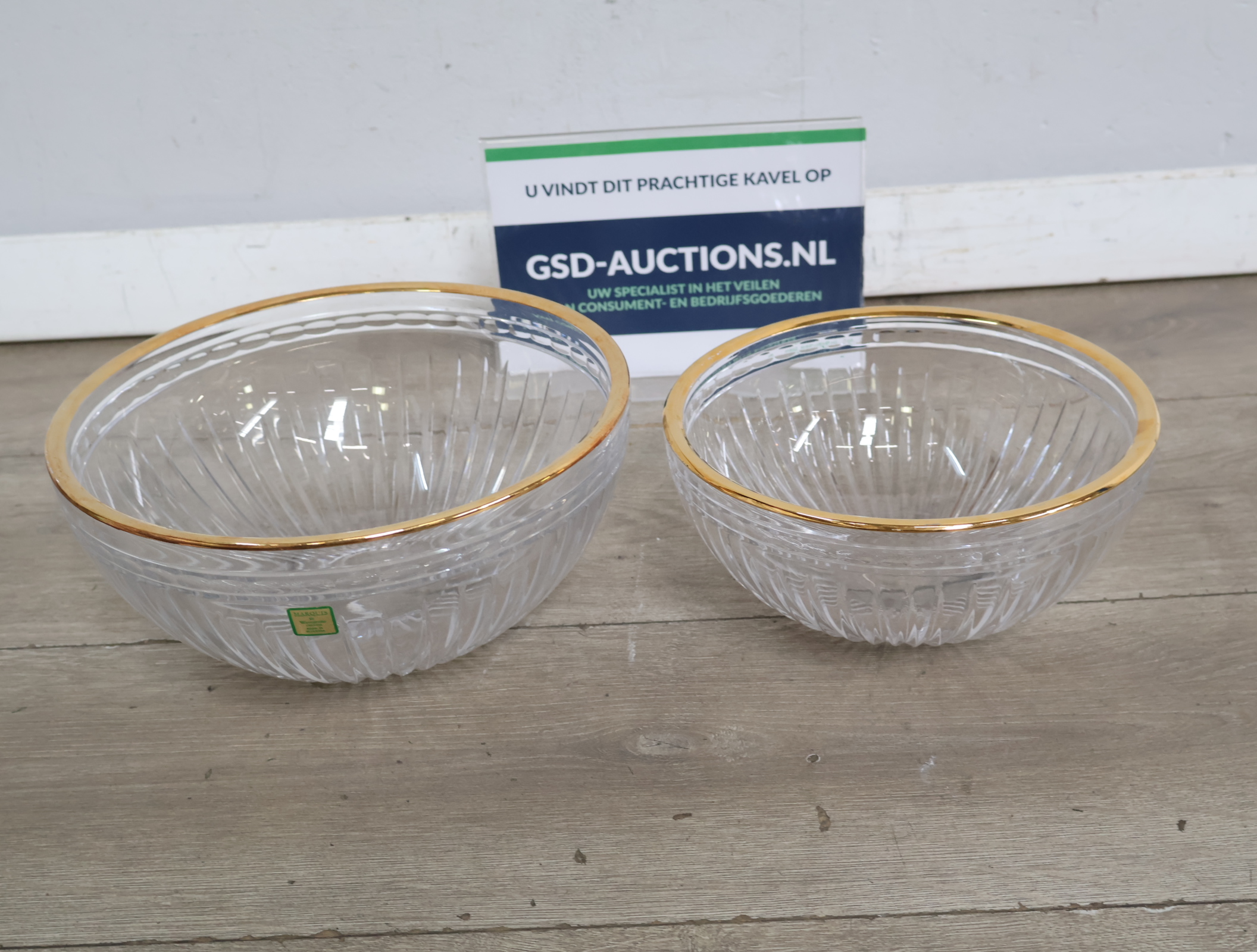 Set van 2 Kristallen Marquis kommen met gouden rand – foto 2 – kavel bij GSD Auctions, Zoeterwoude