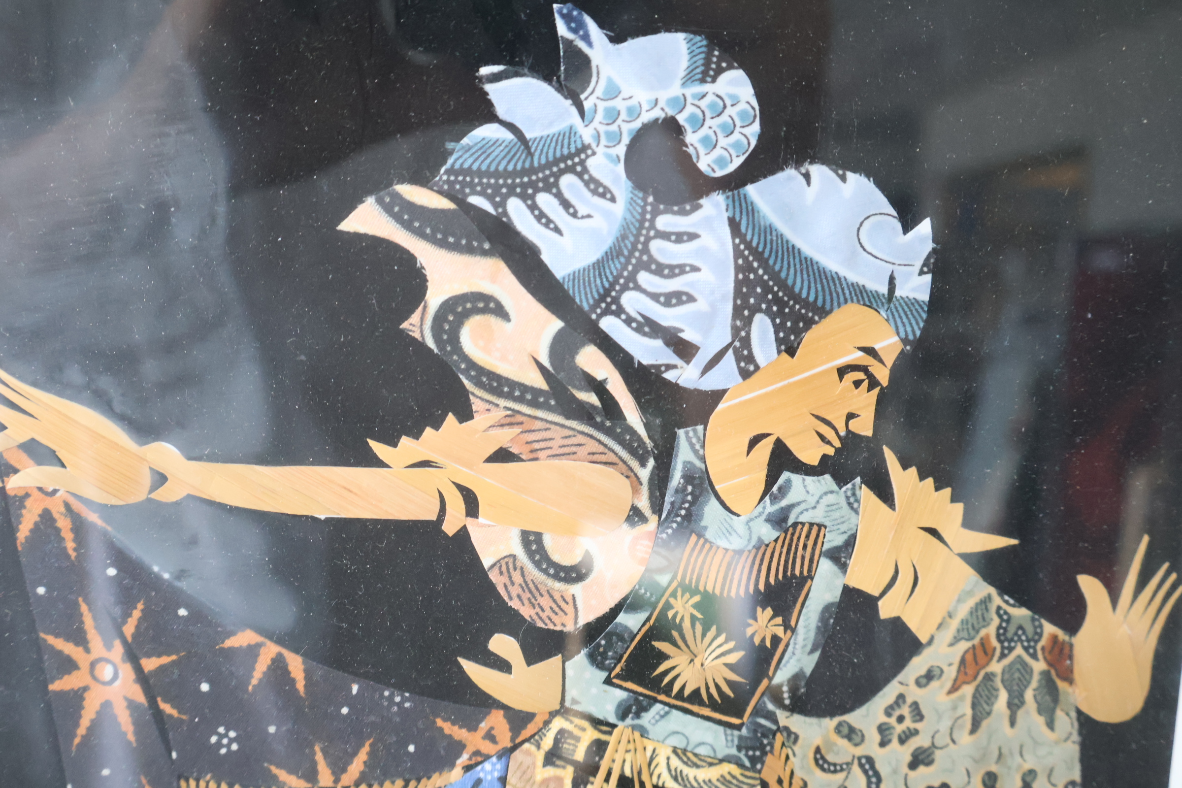 Ingelijst Batik kunstwerk – foto 5 – kavel bij GSD Auctions, Zoeterwoude