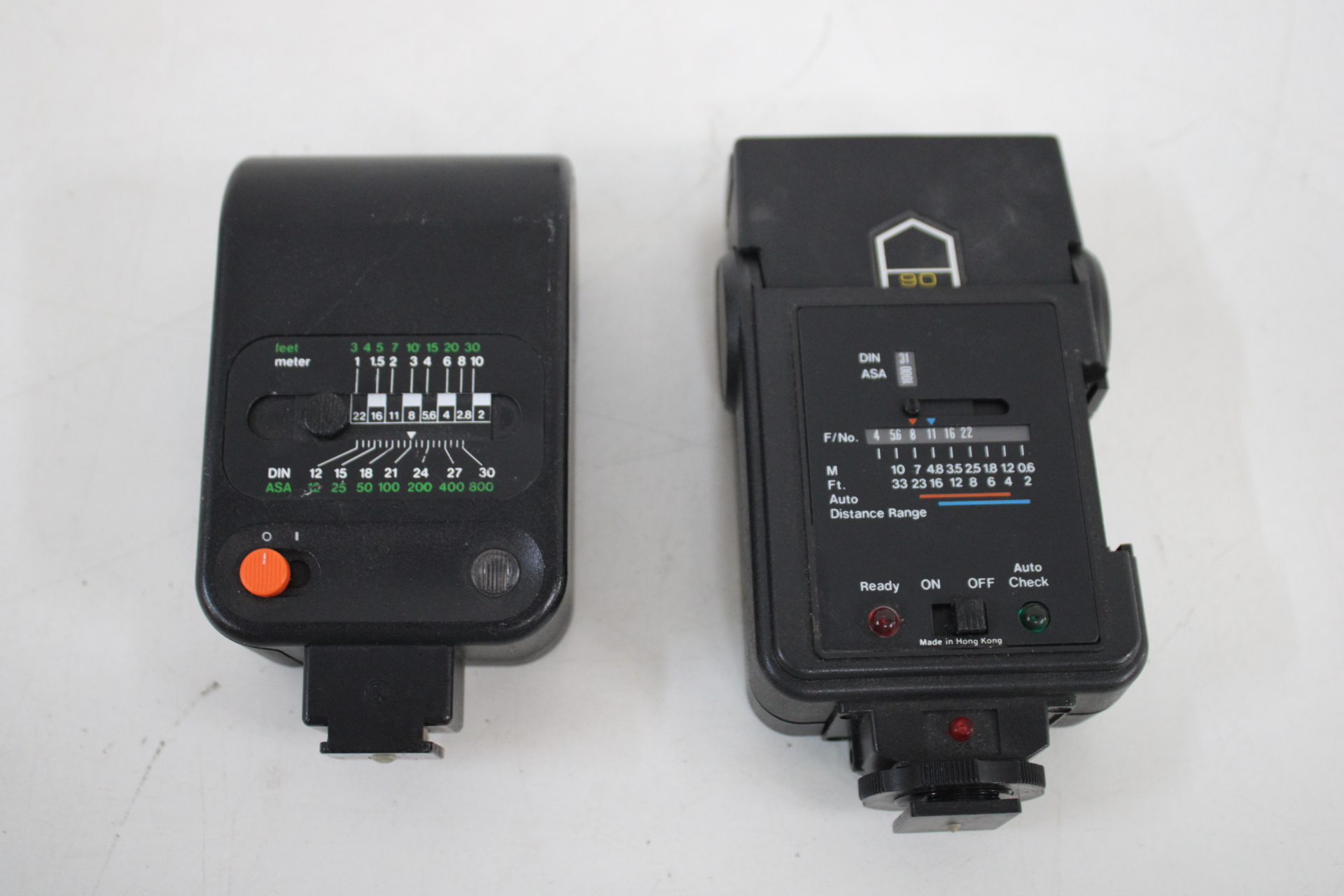 Agfa camera met leren hoes en twee flitsers – foto 5 – kavel bij GSD Auctions, Zoeterwoude