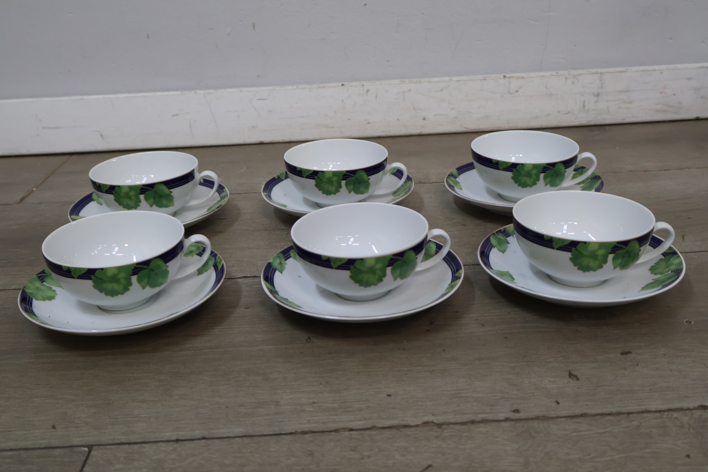 Royal Albert Kop en Schotels – foto 3 – kavel bij GSD Auctions, Zoeterwoude