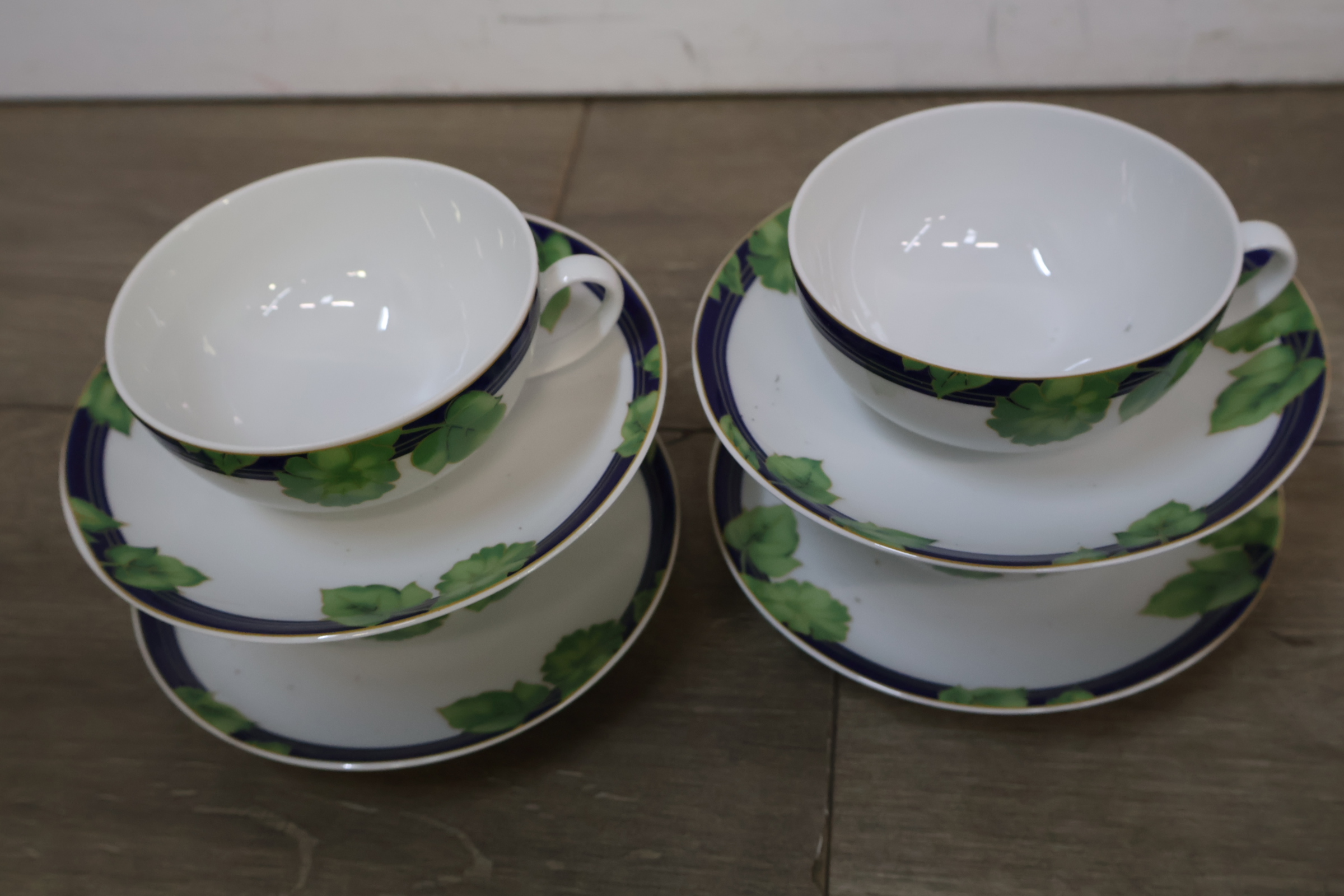 Royal Albert Kop en Schotels – foto 8 – kavel bij GSD Auctions, Zoeterwoude
