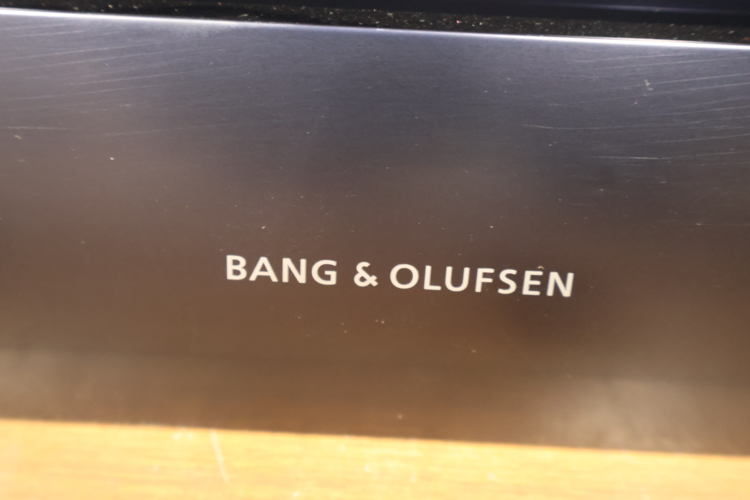 Bang & Olufsen televisie - Beovision 5 - 50 updl – foto 10 – kavel bij GSD Auctions, Zoeterwoude
