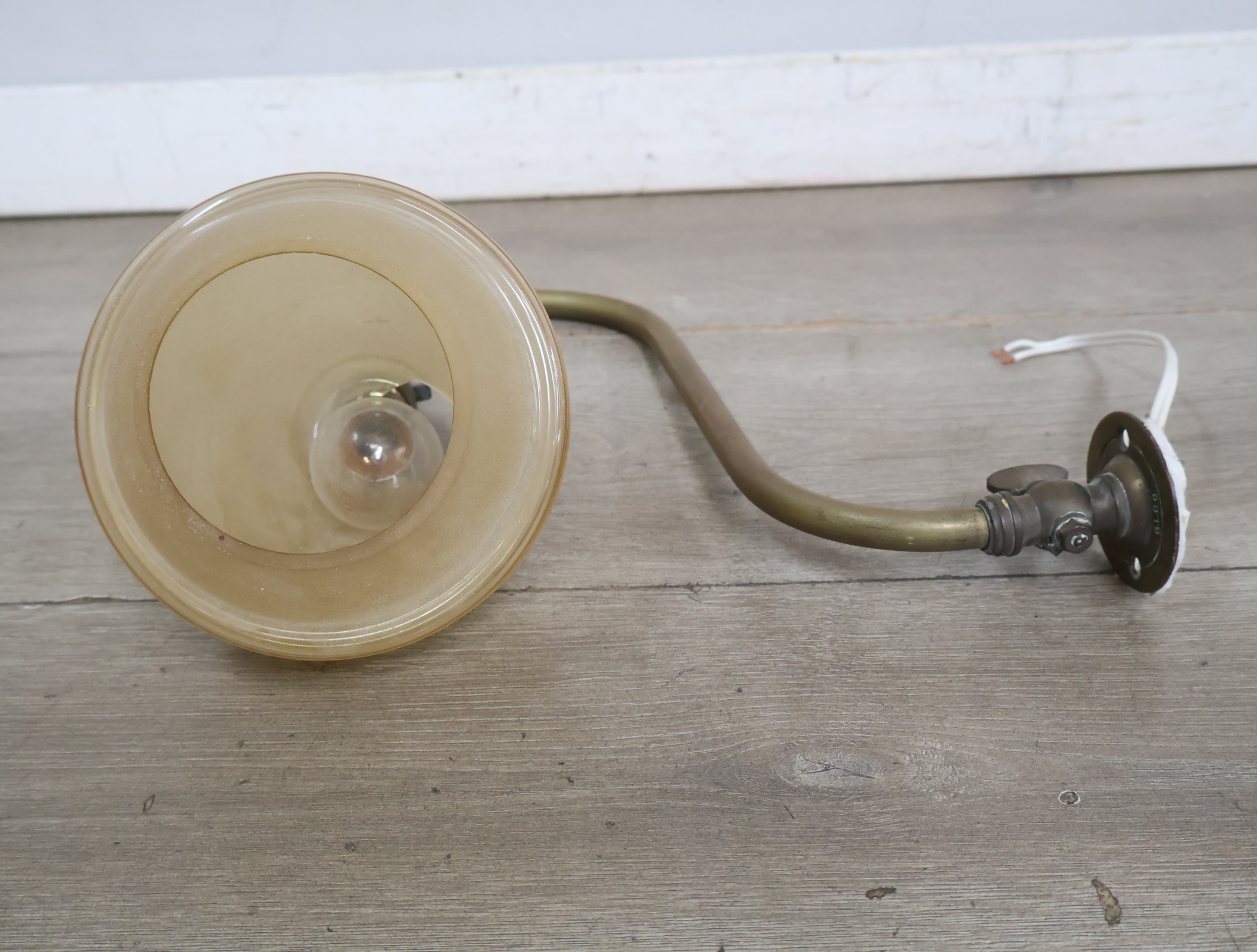 Antieke Messing Wandlamp – foto 3 – kavel bij GSD Auctions, Zoeterwoude